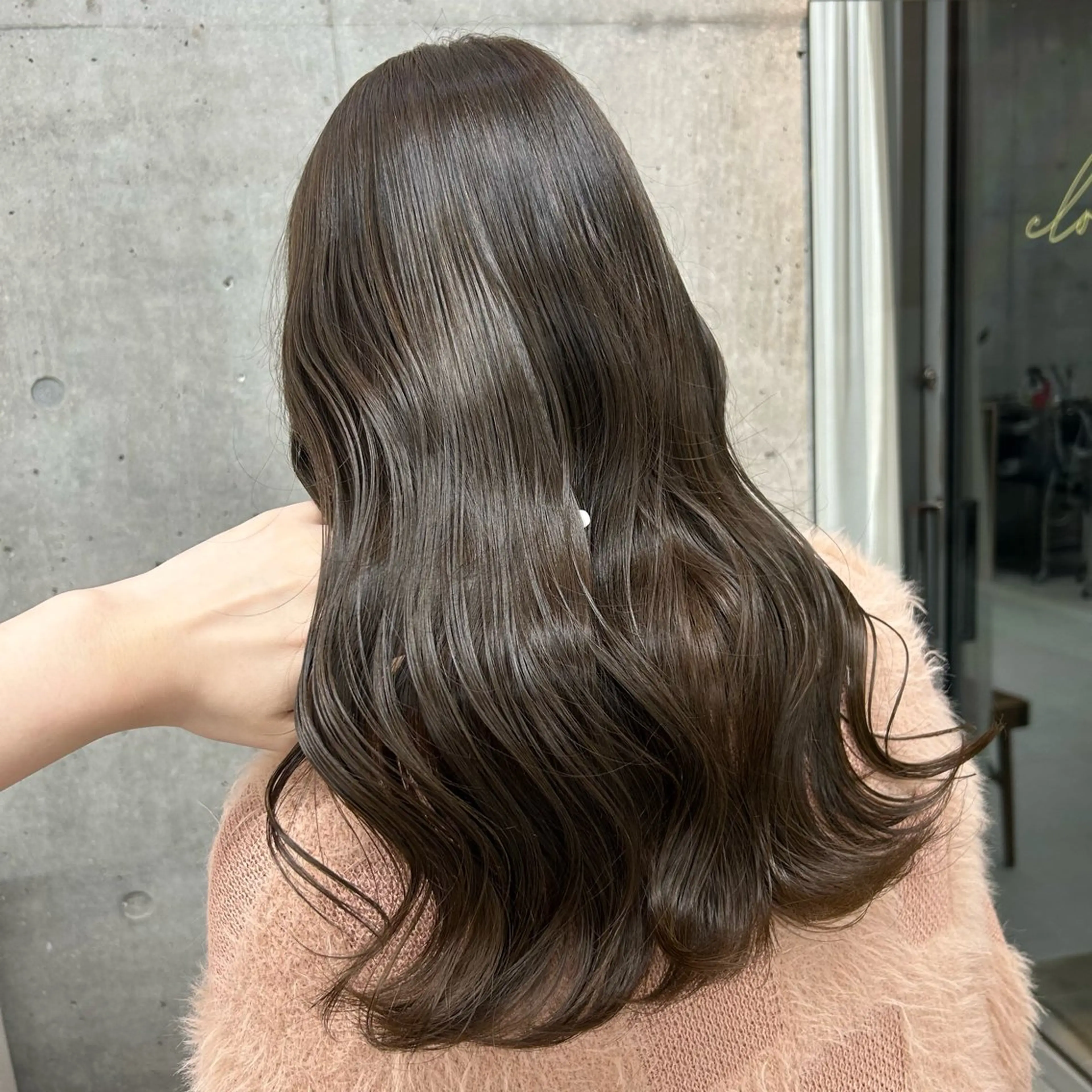 ロング ヘアカラー トリートメント Lomalia Yuuka/42🩵のヘアスタイル