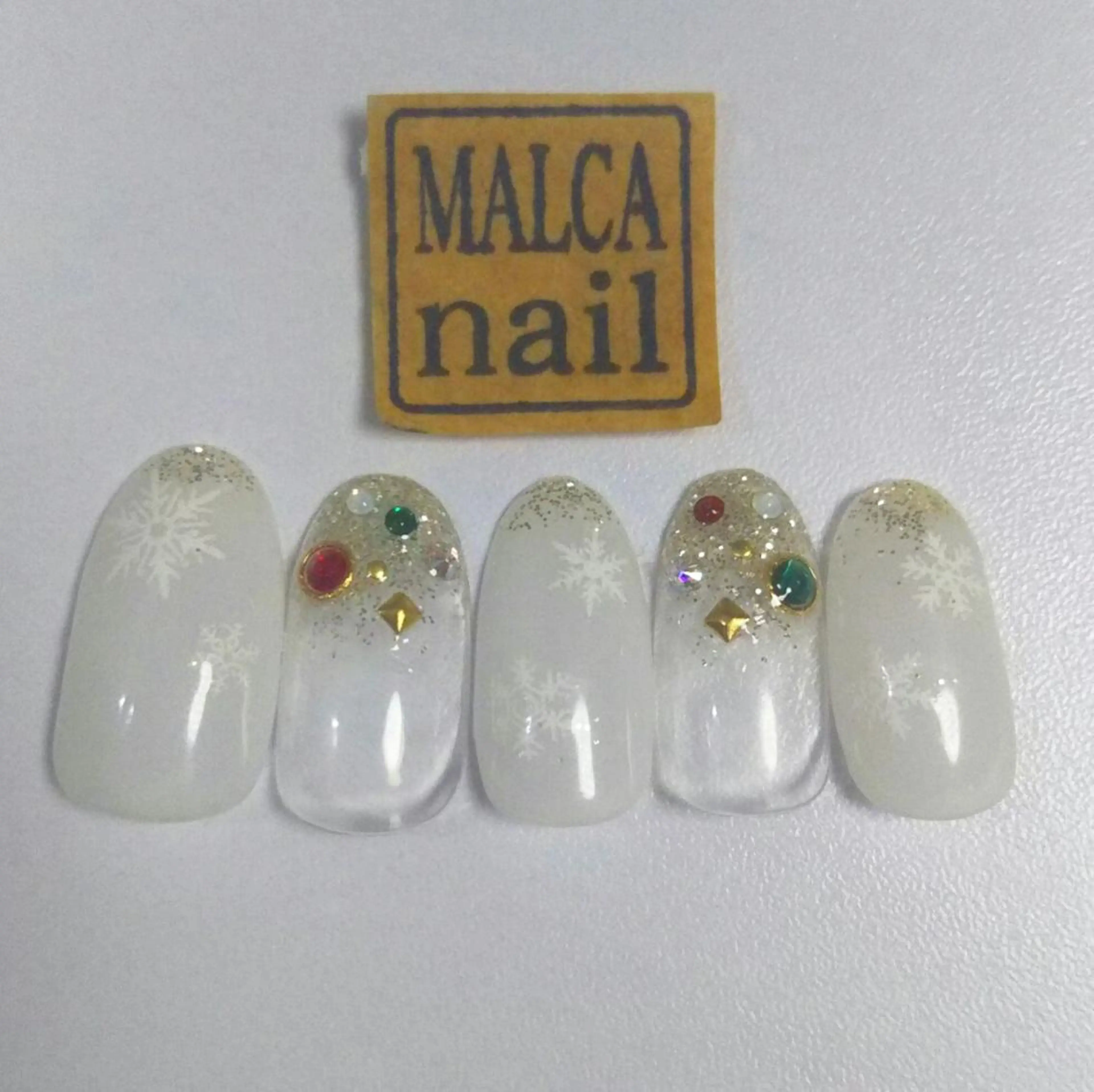 ロング カラー キッズ パーマ ネイル ヘアアレンジ マツエク・マツパ MALCAnail(マルカネイル)所属・荒木 莉奈のネイルデザイン