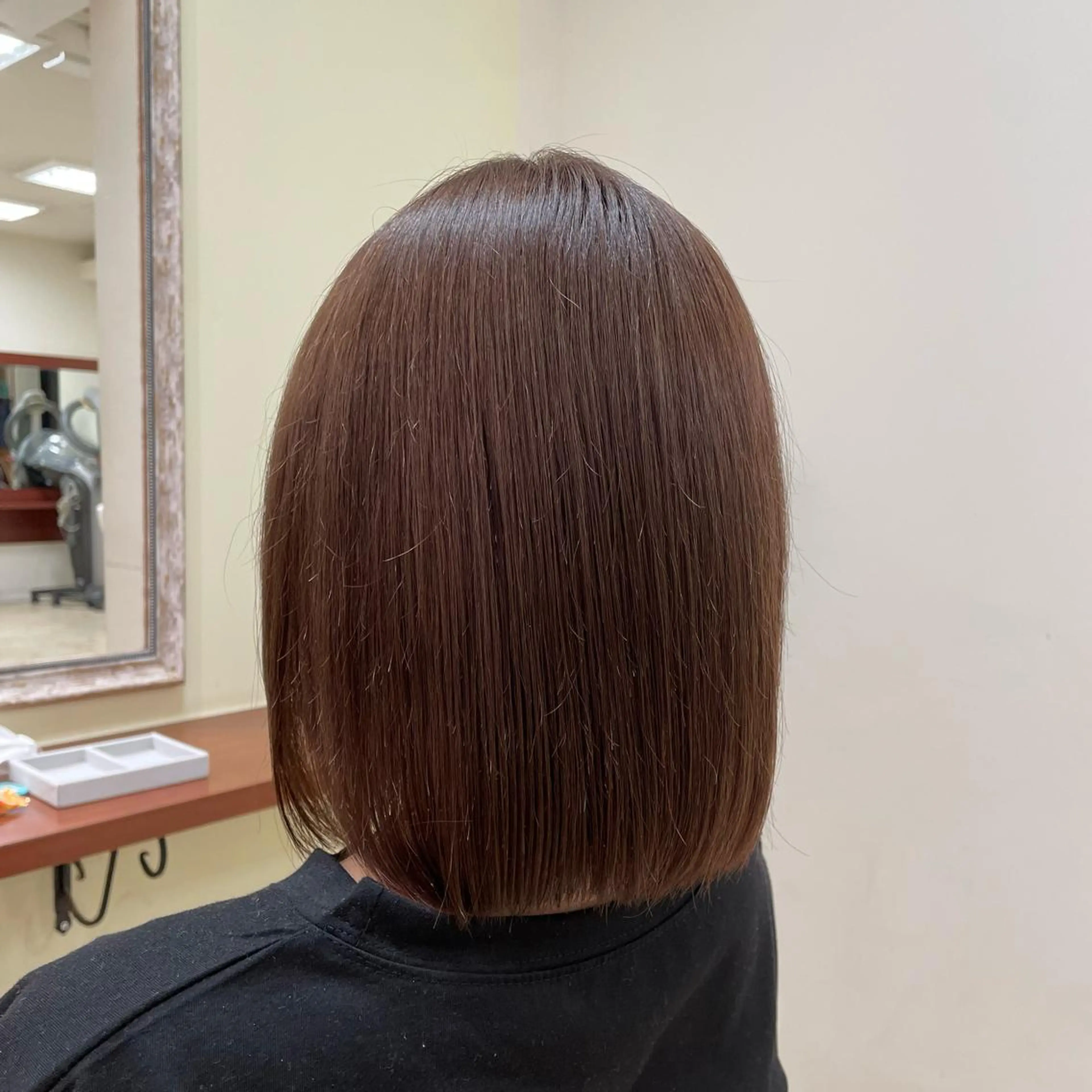 ミディアム 芝山 柚衣のヘアスタイル