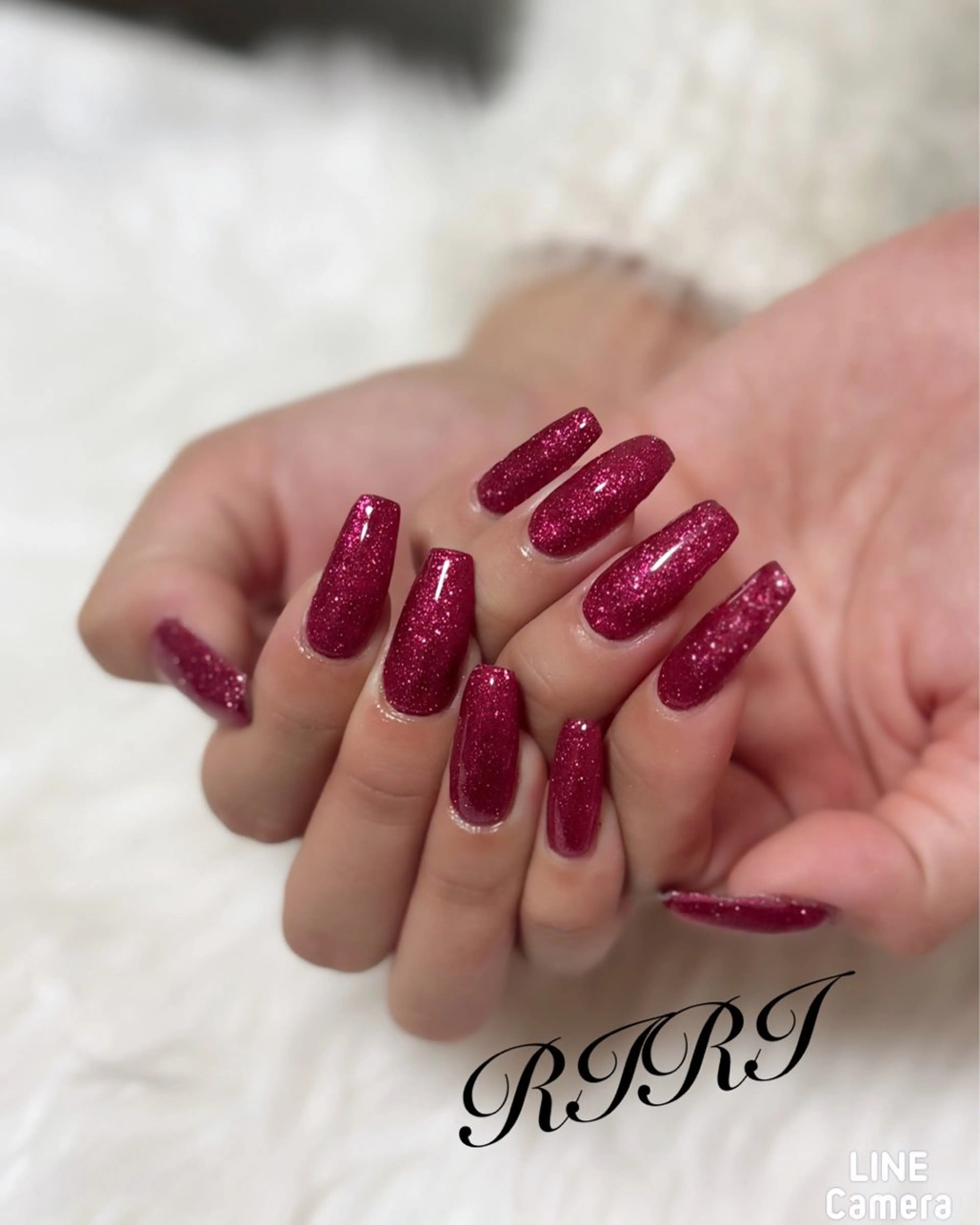 チップまたはスカルプmサイズ　ワンカラーまたはラメグラデーション　時間ないに可能なやつ。　オフ別の写真