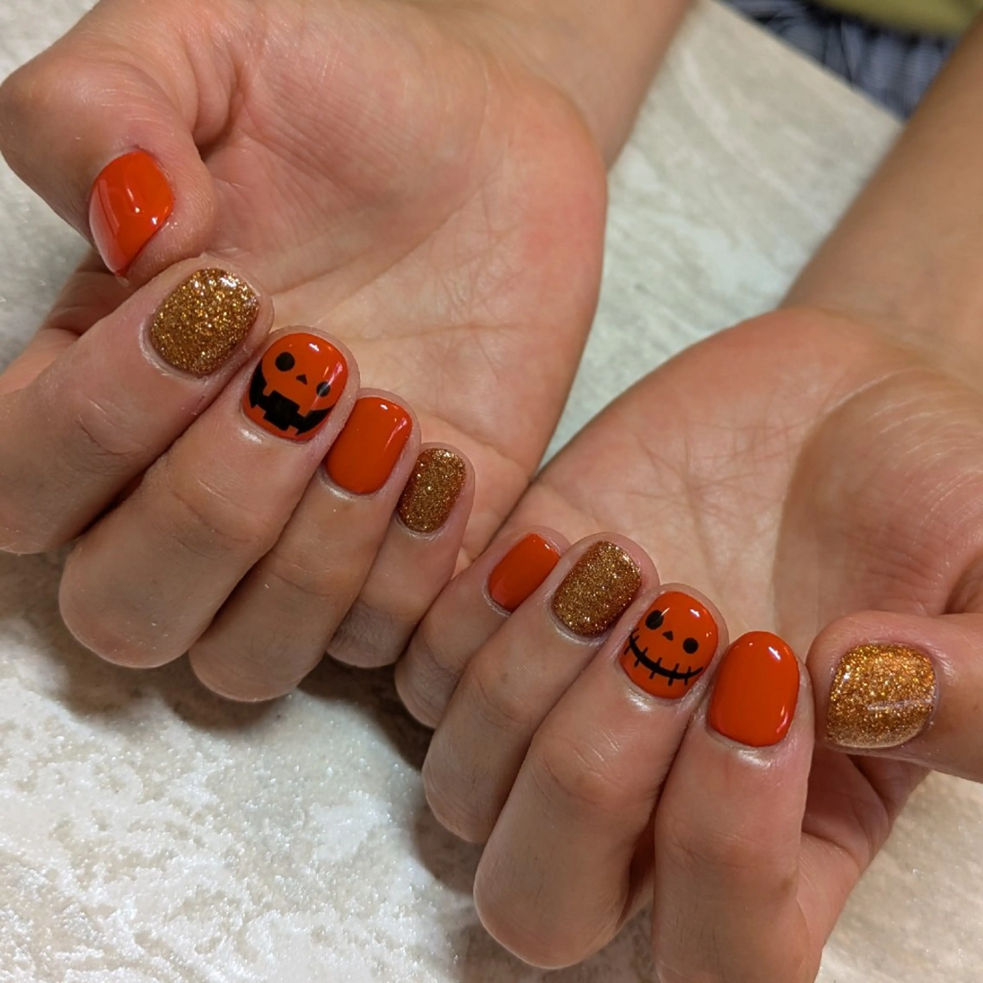 ネイル ハロウィン ジェヌインネイル 河内のネイルデザイン