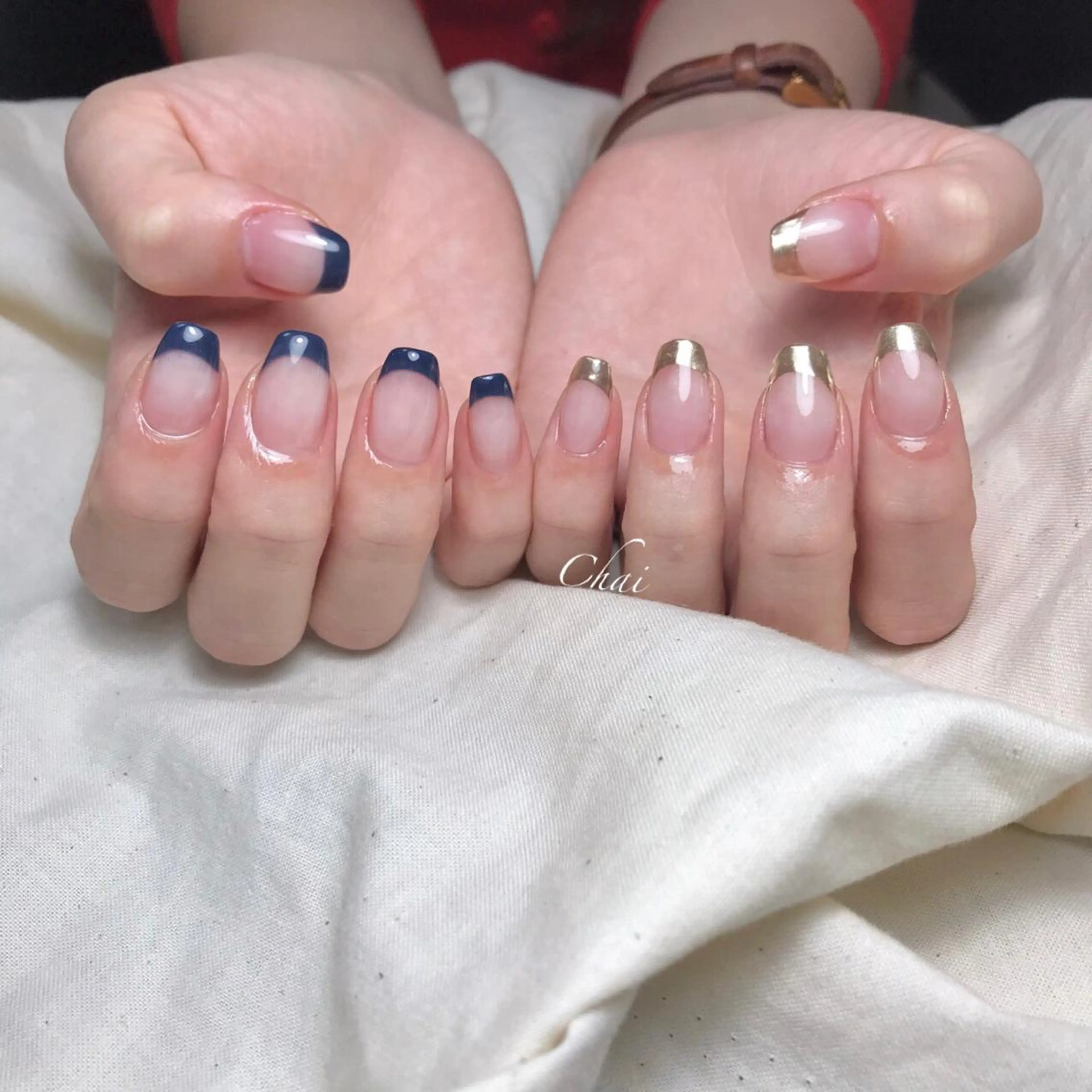 ネイル ミラーネイル ハンドネイル 💅 Ai.のネイルデザイン