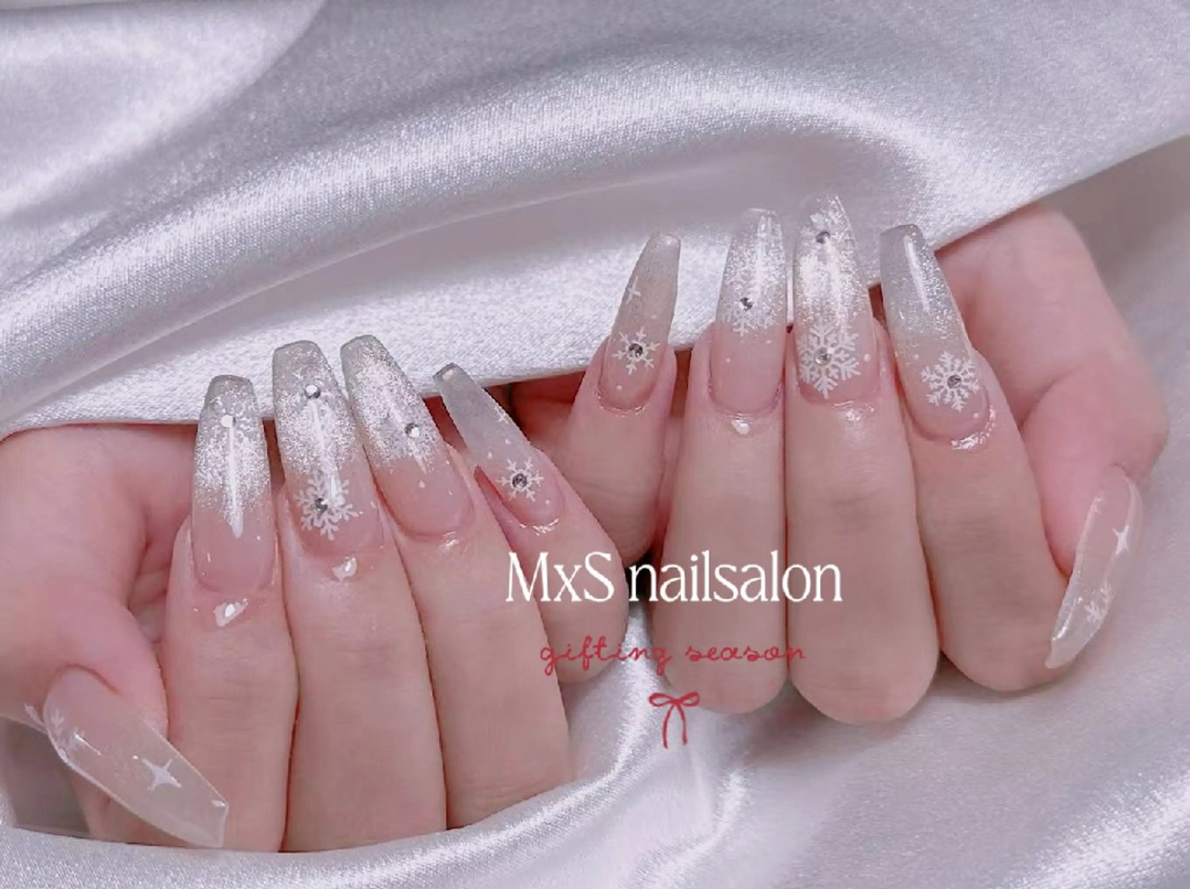 ネイル 成人式 ジェルネイル 韓国ネイル マグネットネイル パラジェル ハンドネイル ハンドケア MxS Nail(長さだし/フィルイン/マグネット/韓国ネイル/ワンホンネイル/ワンカラー)所属・MxS リィリィのネイルデザイン