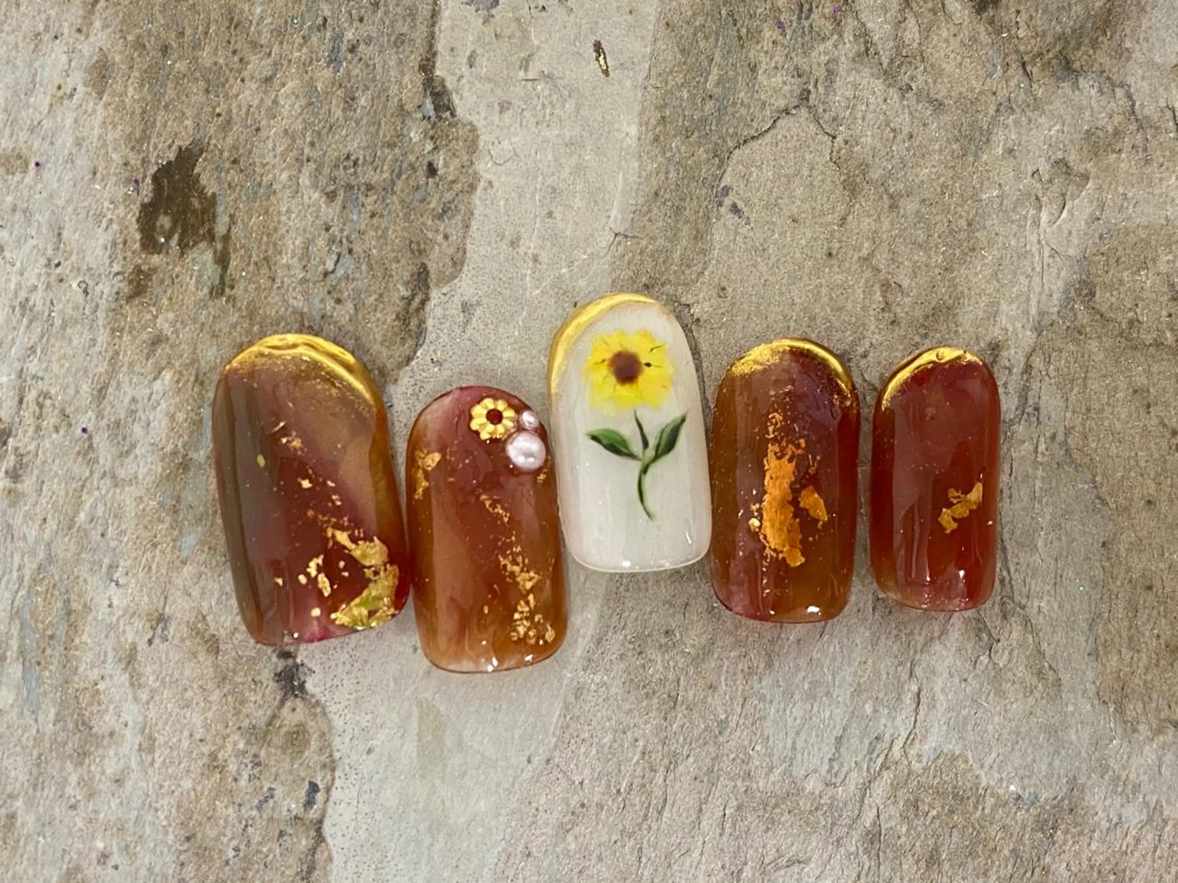 ネイル ニュアンスネイル MOMO nailのネイルデザイン