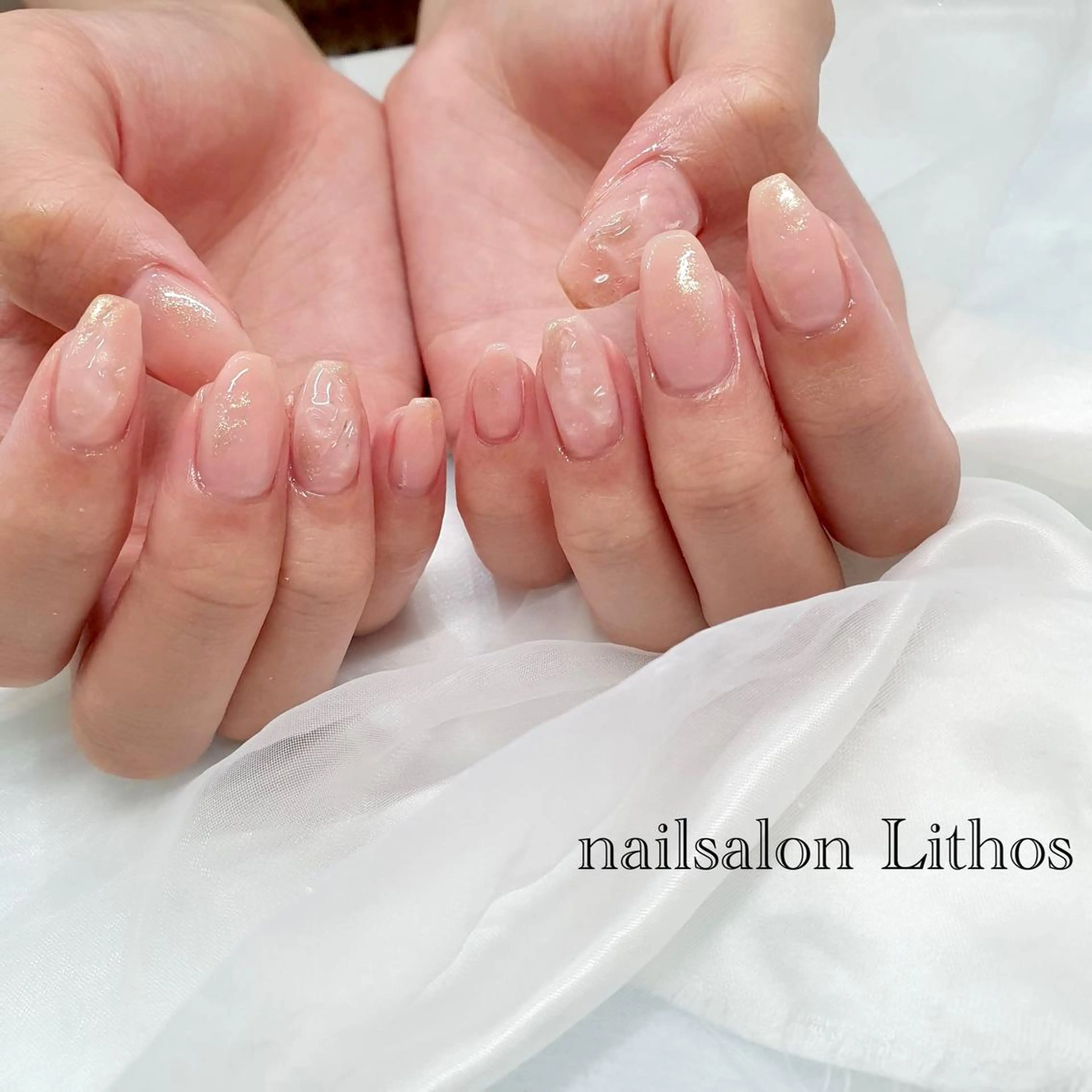 ネイル 氷ネイル・うるうるネイル ハンドネイル nailsalon Lithos所属・nailsalon Recontreのネイルデザイン