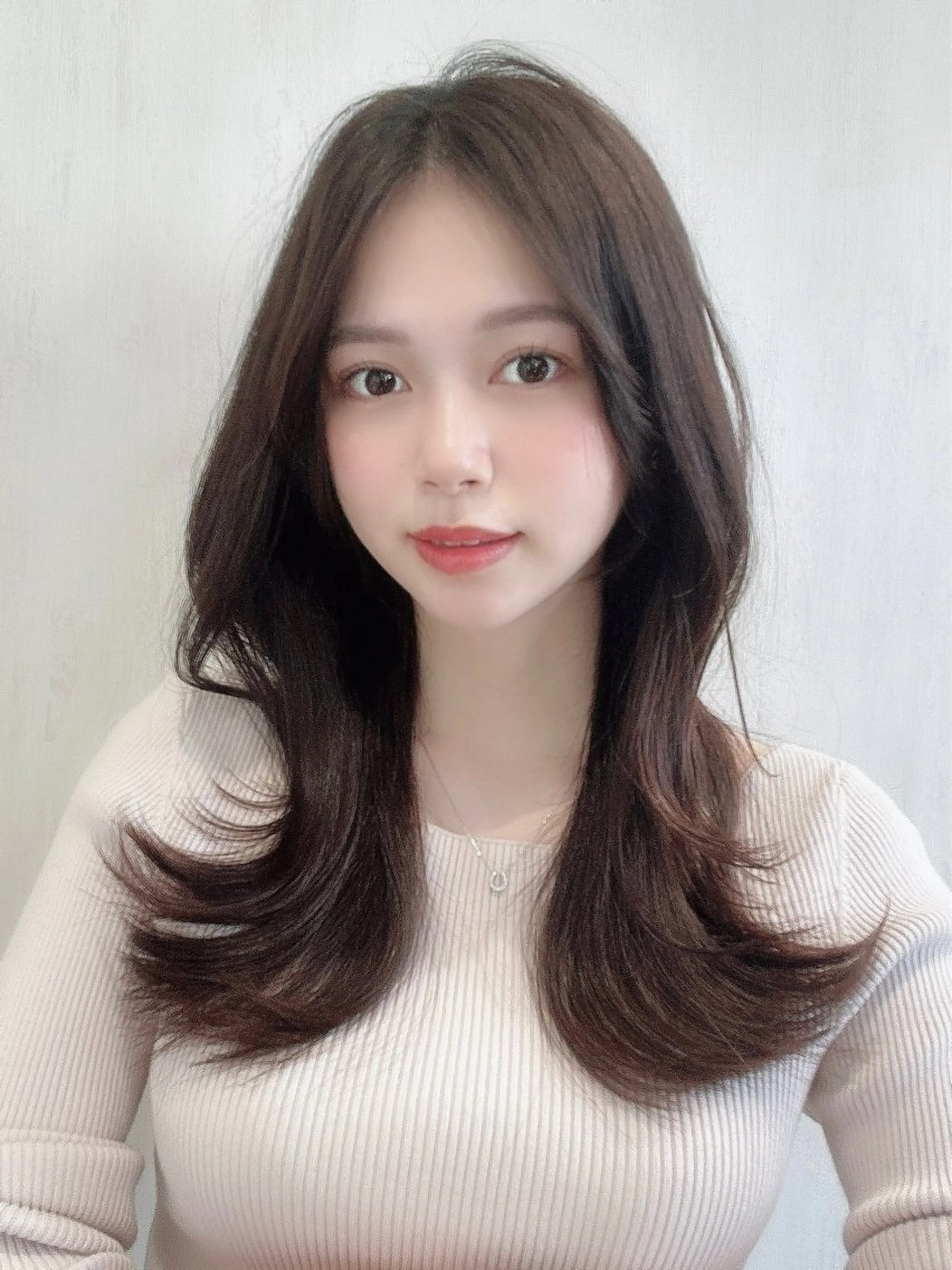 セミロング カラー カット ヘアカラー トリートメント 新宿✨顔周りカット 韓国ヘア/坂本亜裟海のヘアスタイル