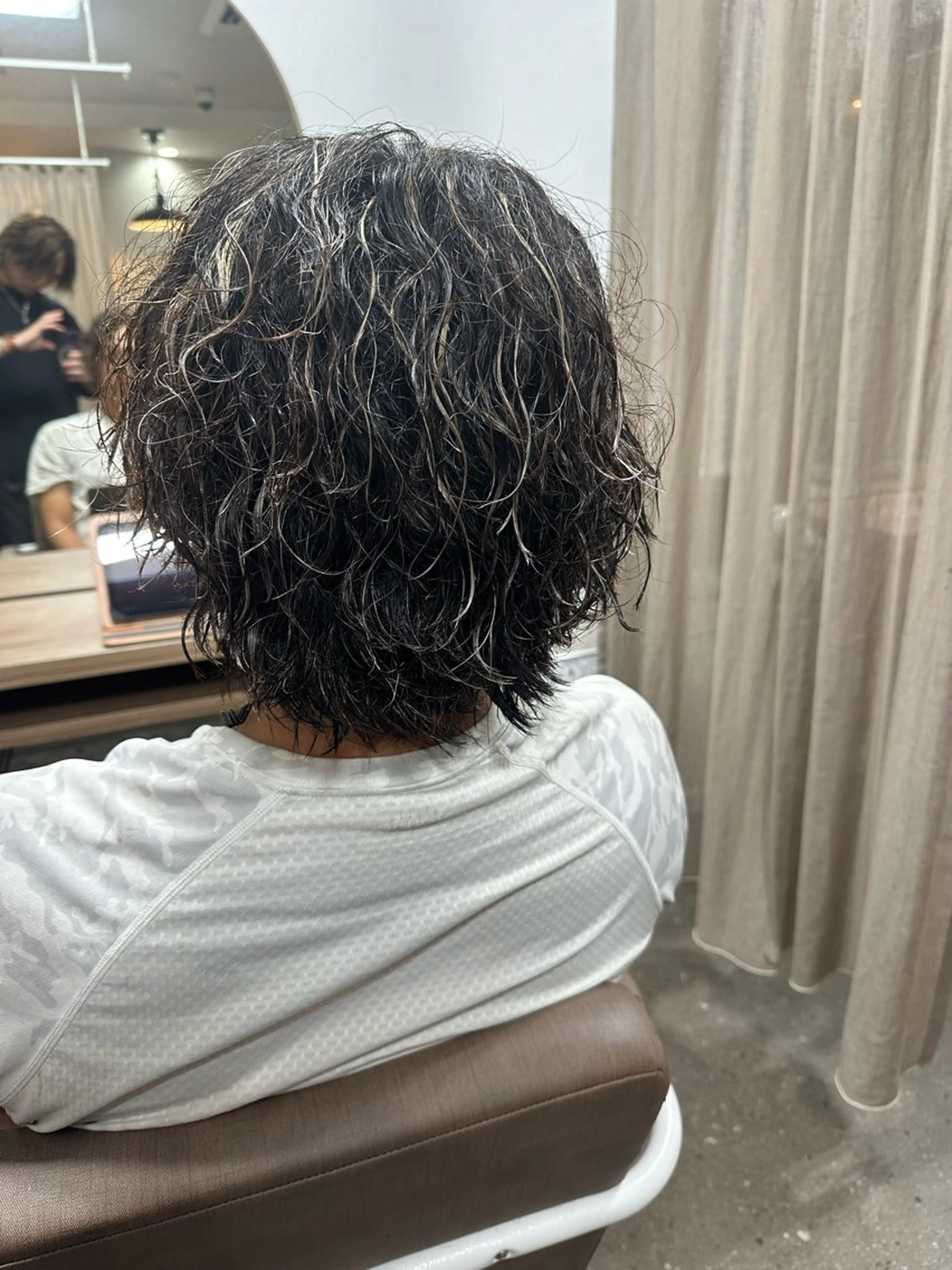 ミディアム ミディアムパーマ カット ヘアカラー トリートメント TELA HAIR 土浦店【テーラヘアー】所属・TELA HAIR 副代表RIKUのヘアスタイル