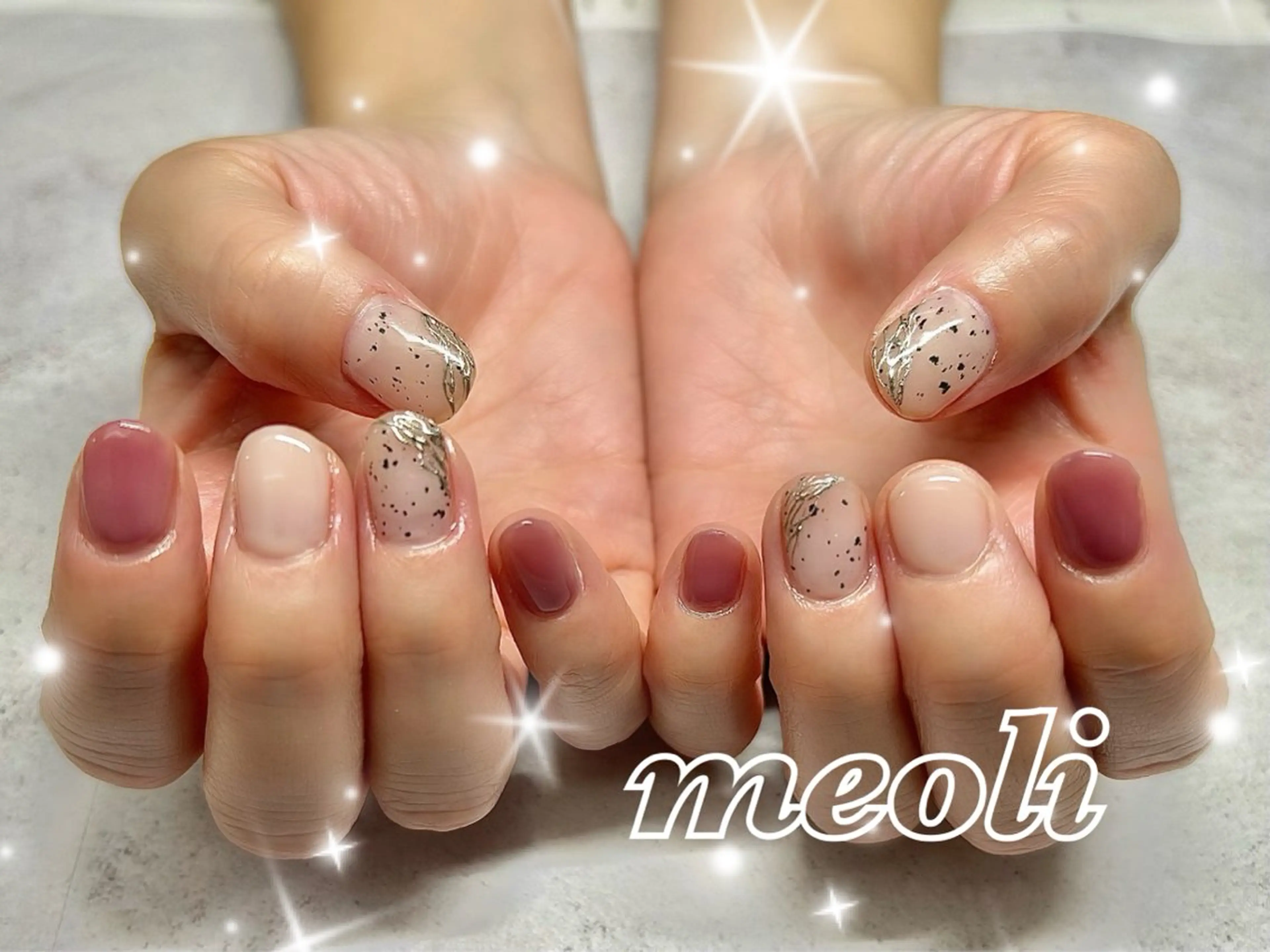 ネイル アートネイル ミラーネイル ニュアンスネイル ワンカラーネイル ピンク ハンドネイル nail salon meoli　アヤのネイルデザイン