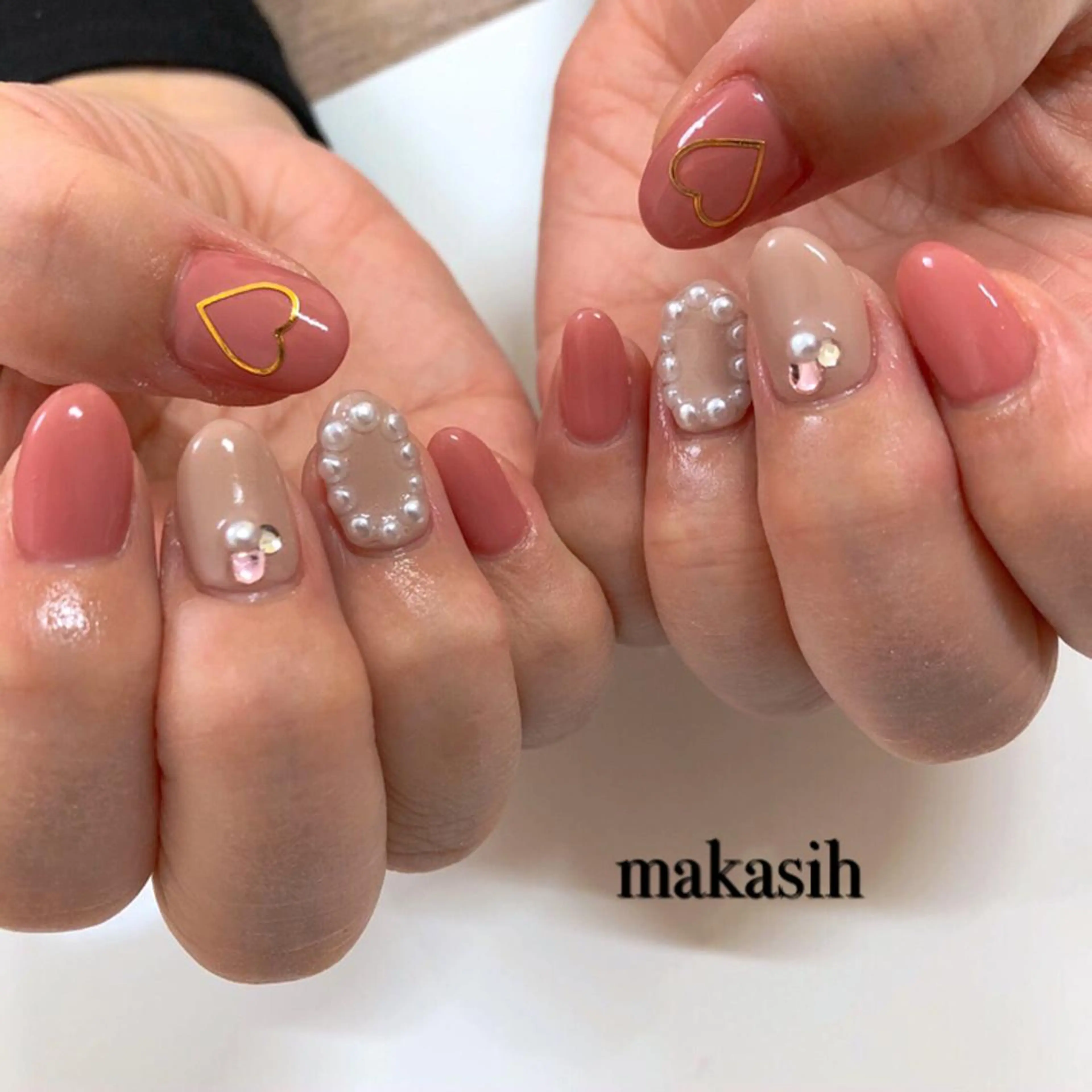 ネイル ハート ピンク ピンクベージュ 濱田 美菜子のエステ・リラクイメージ