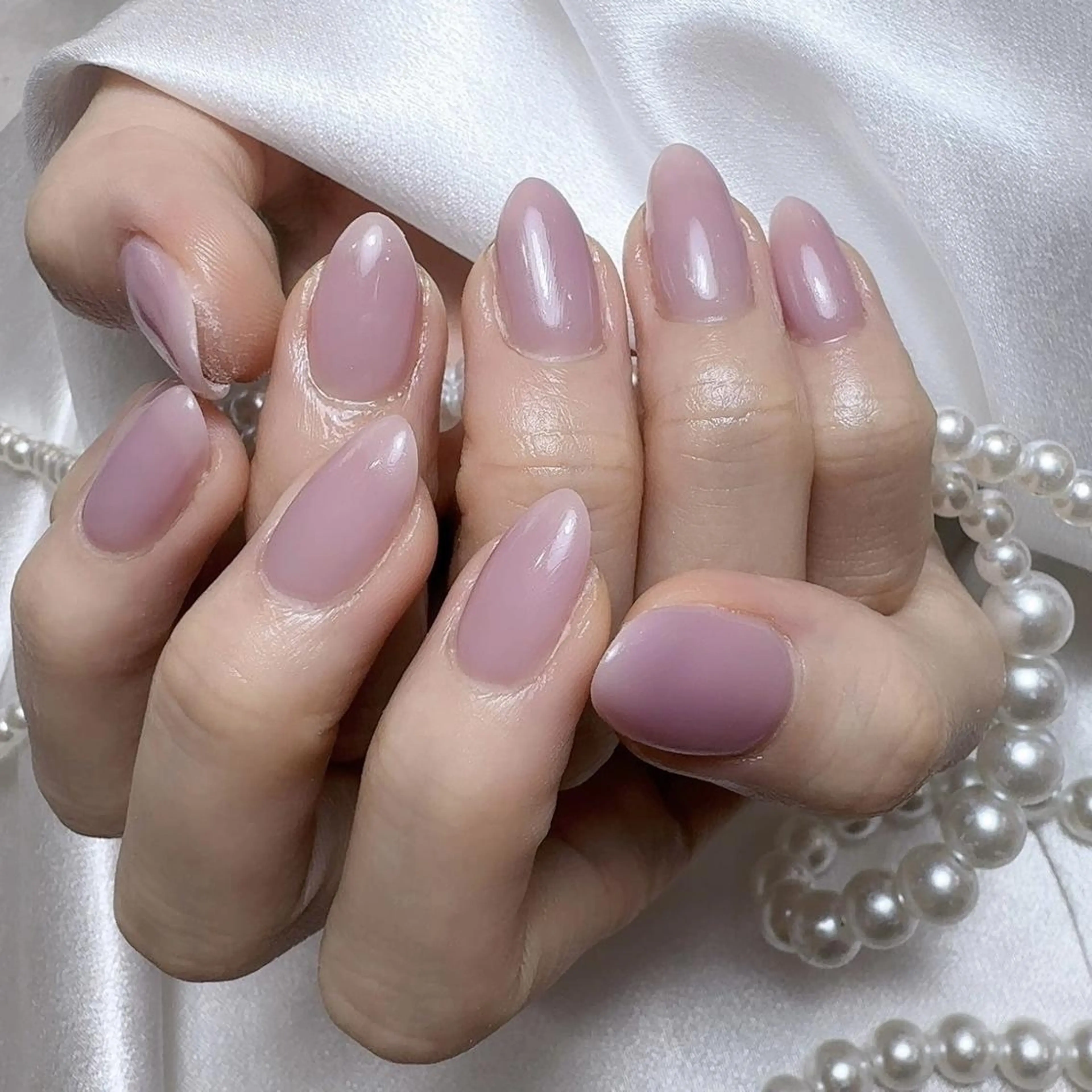 ネイル RAFFINE 月🦋🩵のネイルデザイン