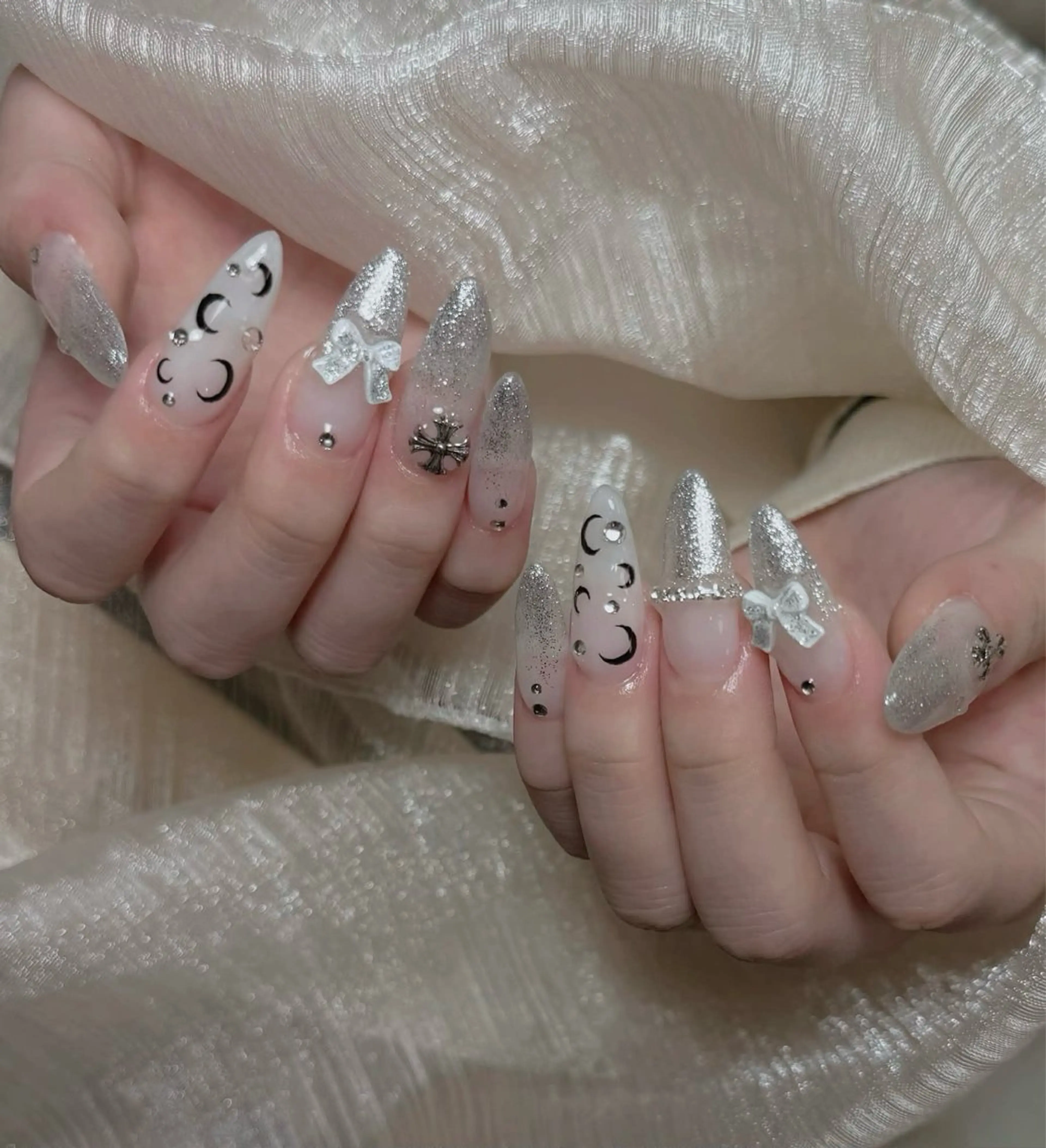 ネイル ハンドネイル Mira Nail Studioのネイルデザイン