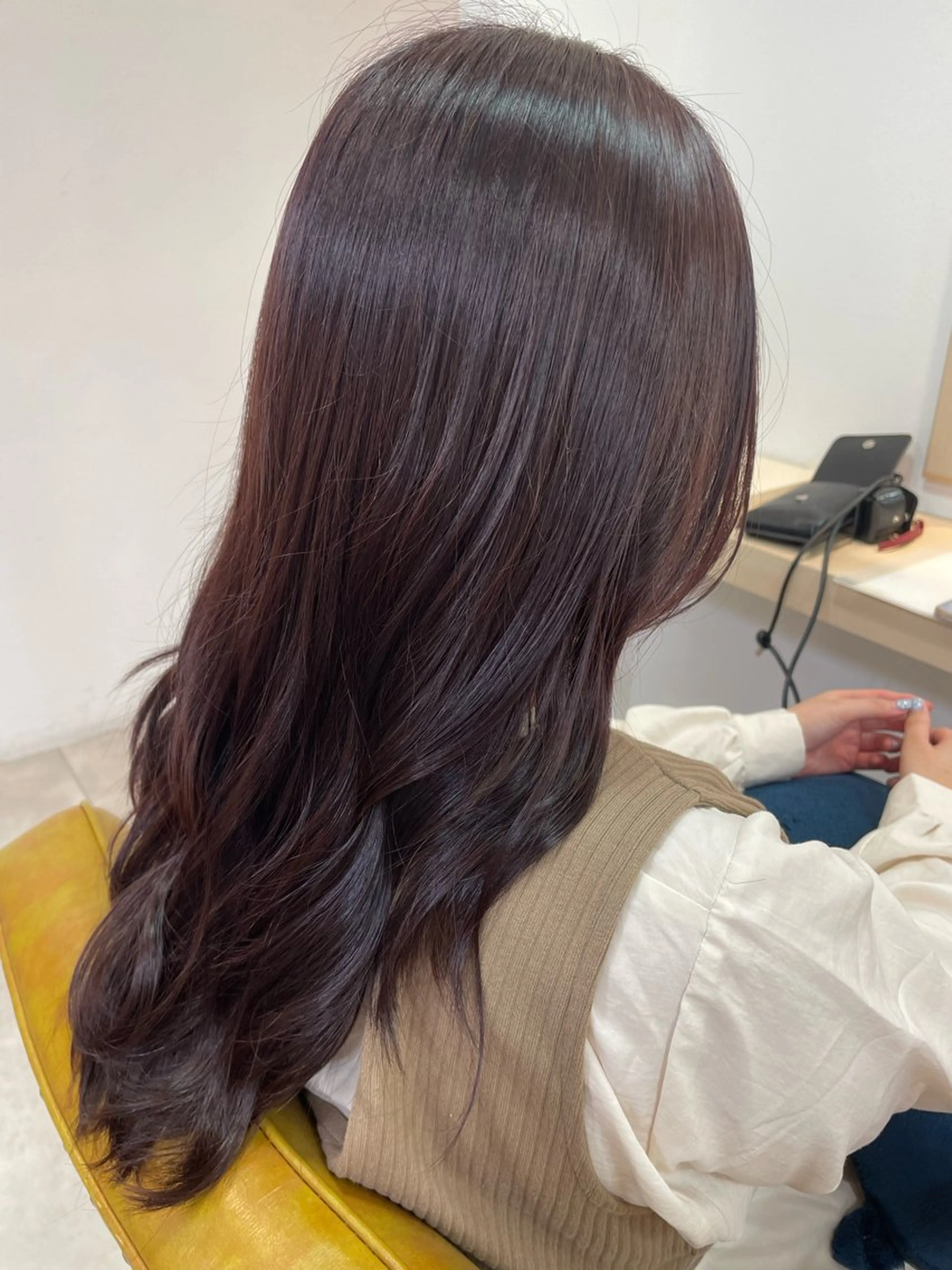 【予約後メッセージの確認お願いいたします💡】カットモデル+ワンカラーの写真