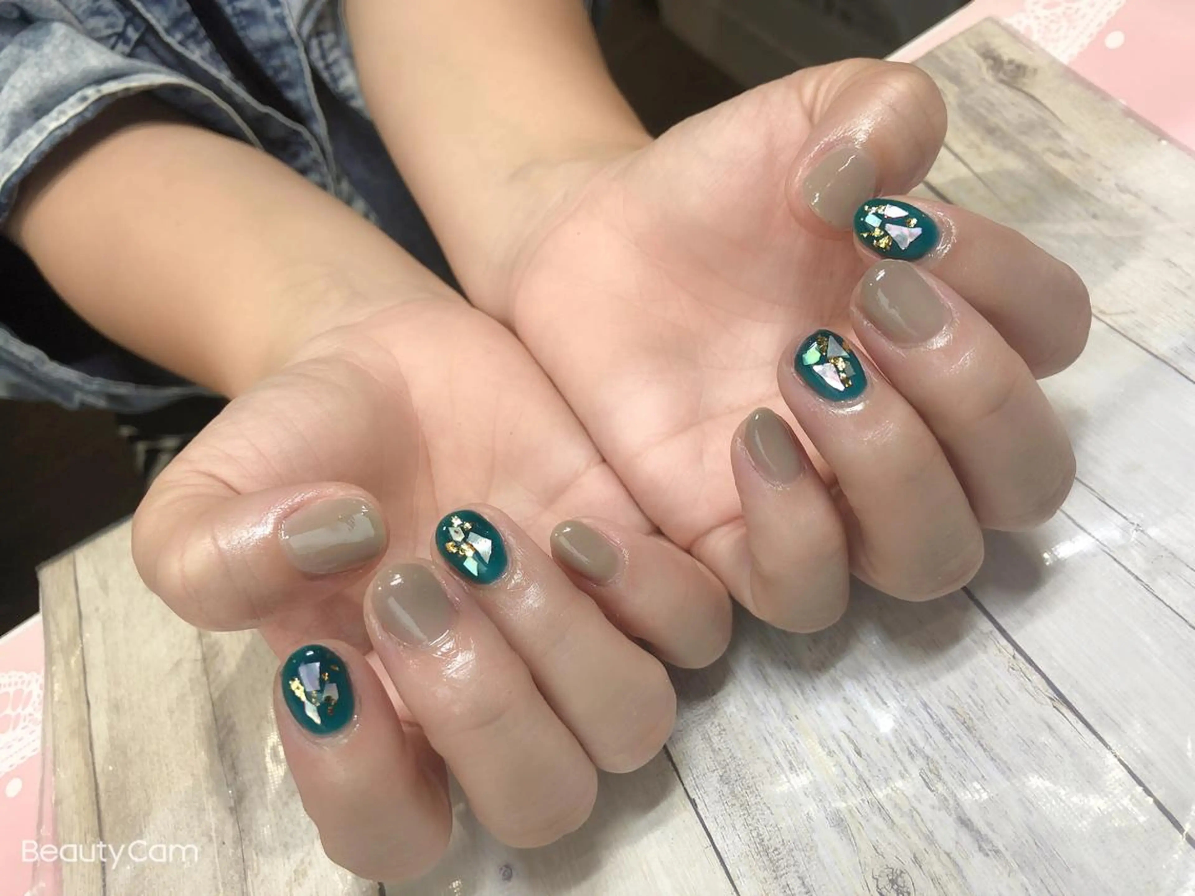 ネイル 💎Guarendo💎錦糸町店所属・✨アン ミユ✨のネイルデザイン