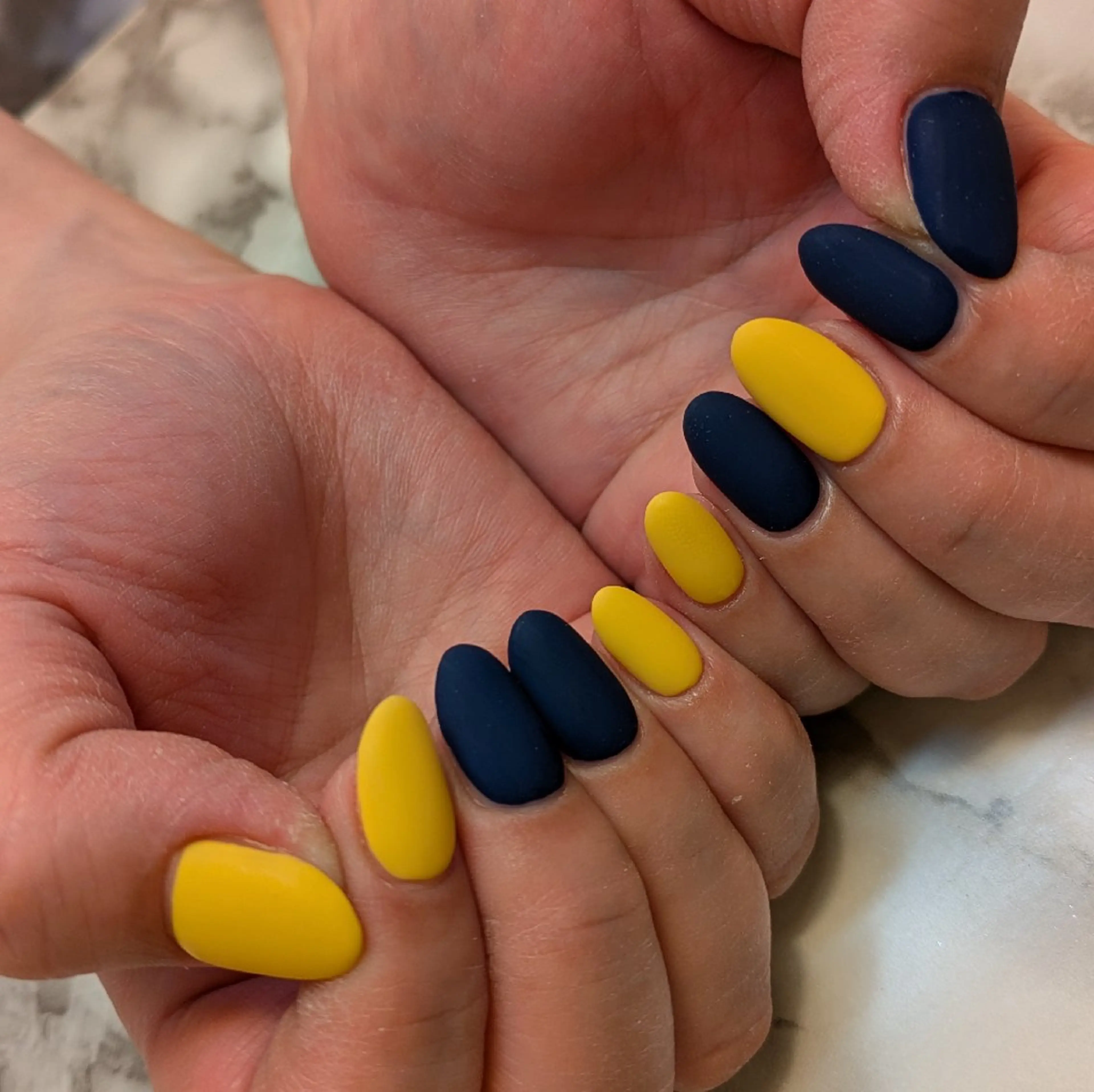 ネイル マットネイル ジェヌインネイル 河内のネイルデザイン