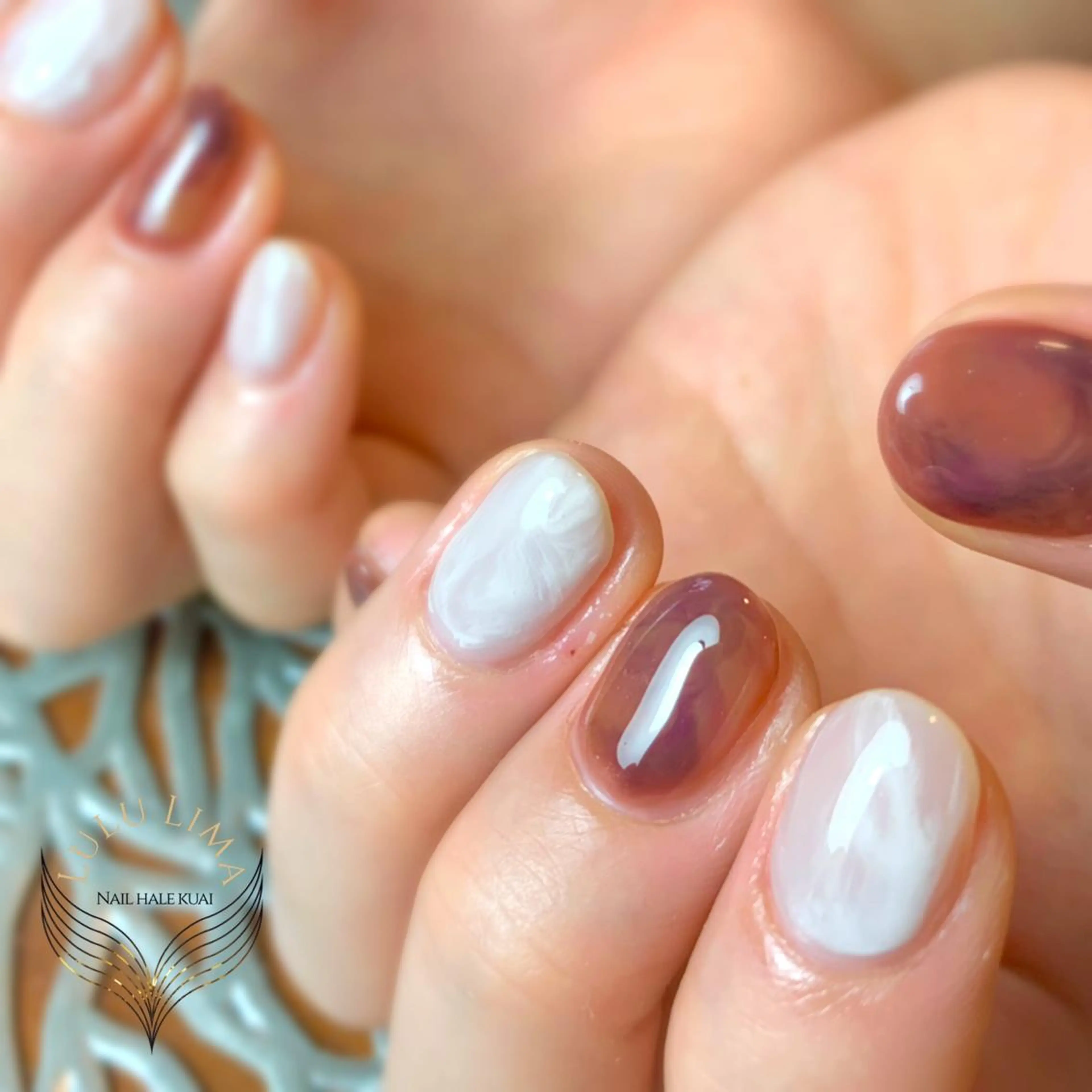 ネイル アートネイル べっ甲ネイル ハンドネイル ハンドケア LULU LIMAのネイルデザイン