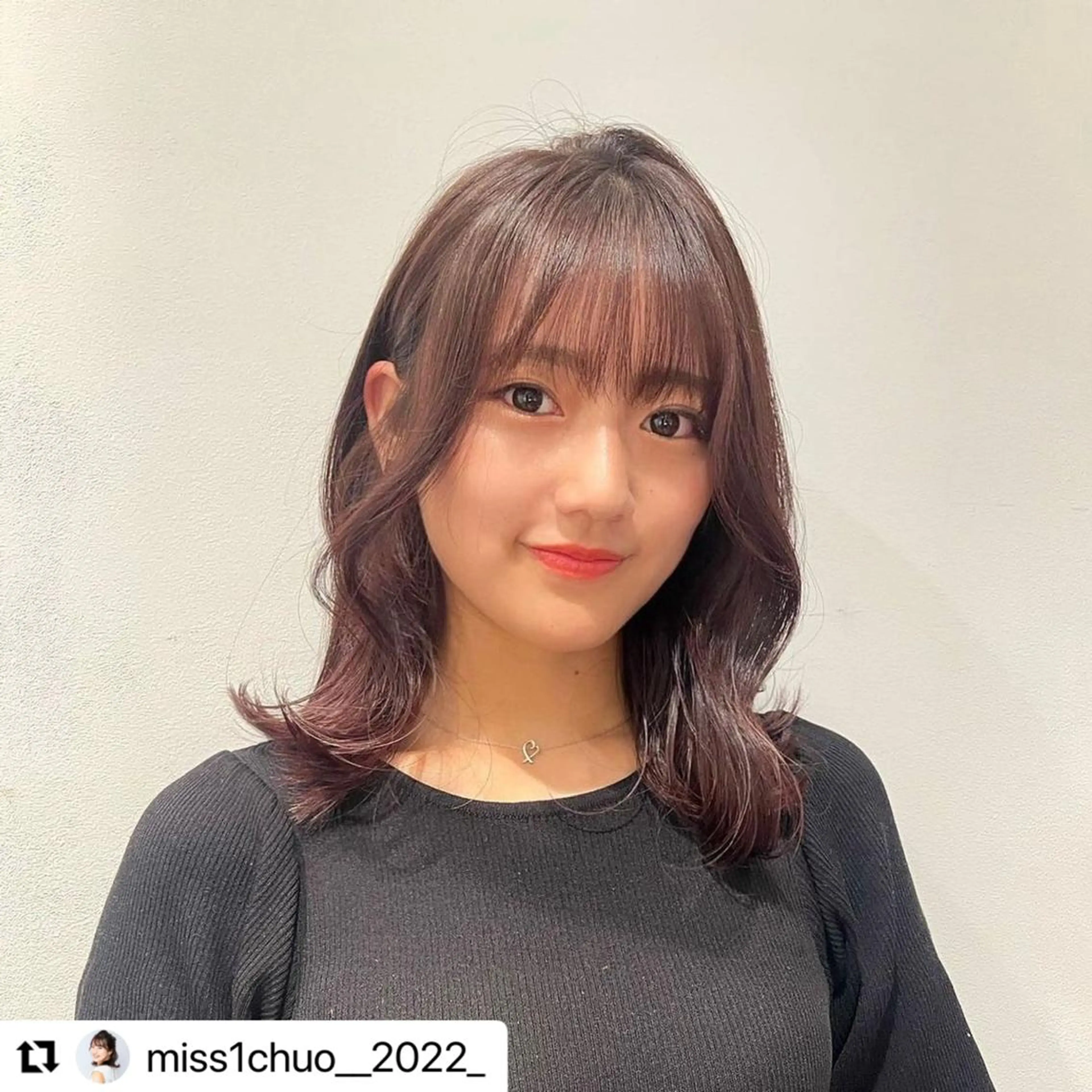 ミディアム ROBBY 表参道yuseiのヘアスタイル