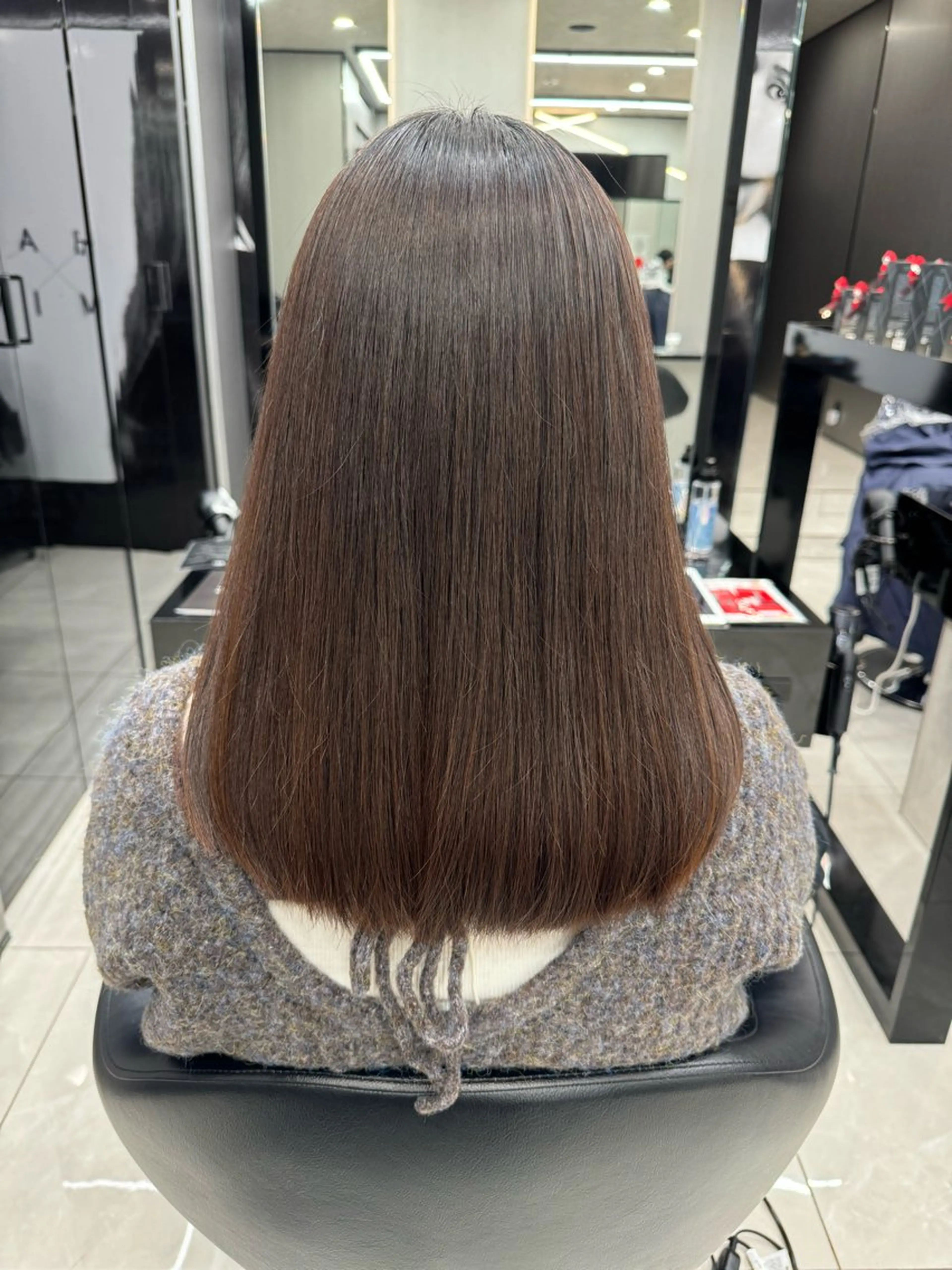 セミロング カット 縮毛矯正 トリートメント little×PORTO三宮所属・🧡/艶髪/桑原 拓也/ショート/🧡のヘアスタイル