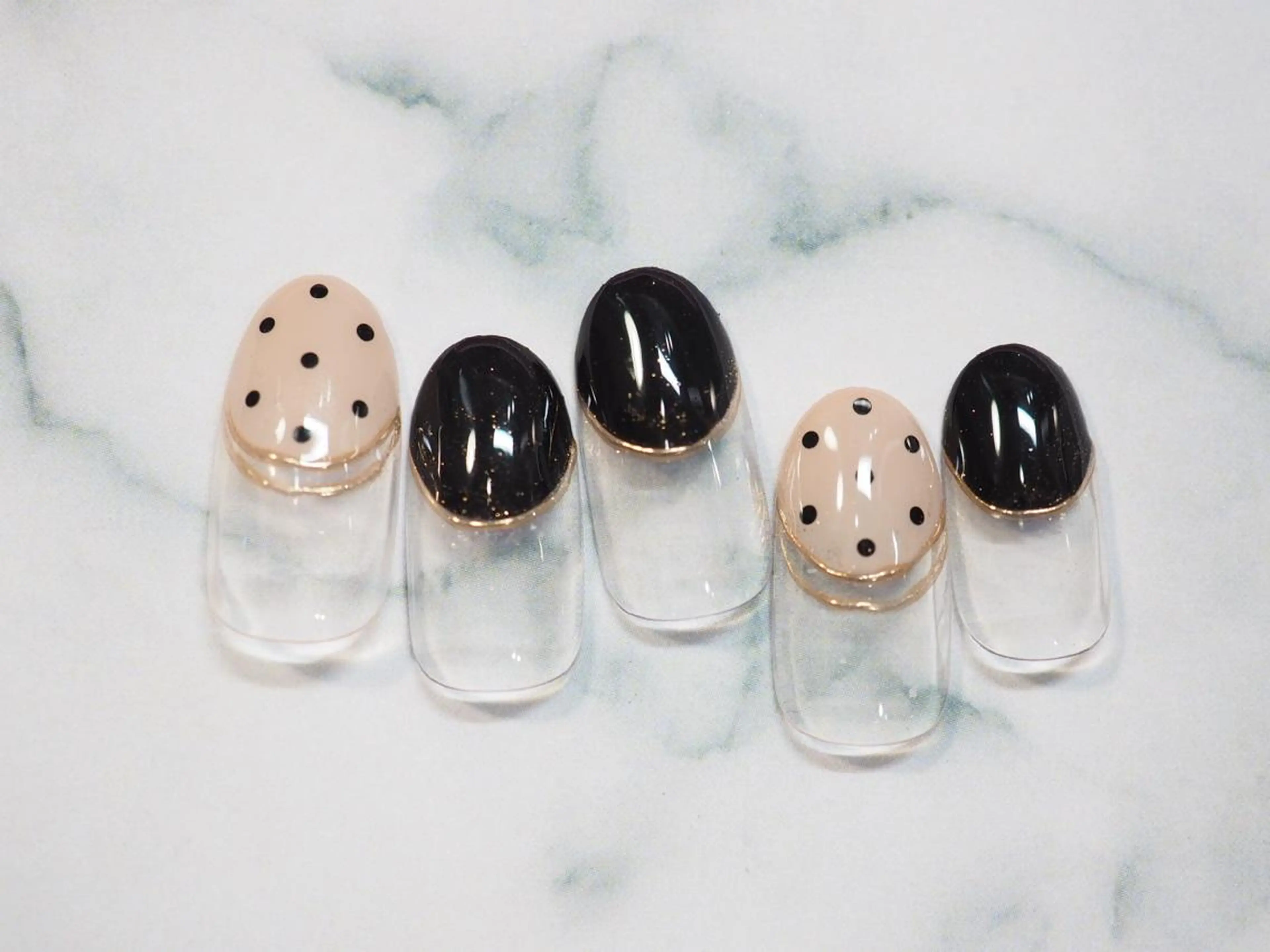 ネイル トップネイリスト Ribbon立川店のネイルデザイン