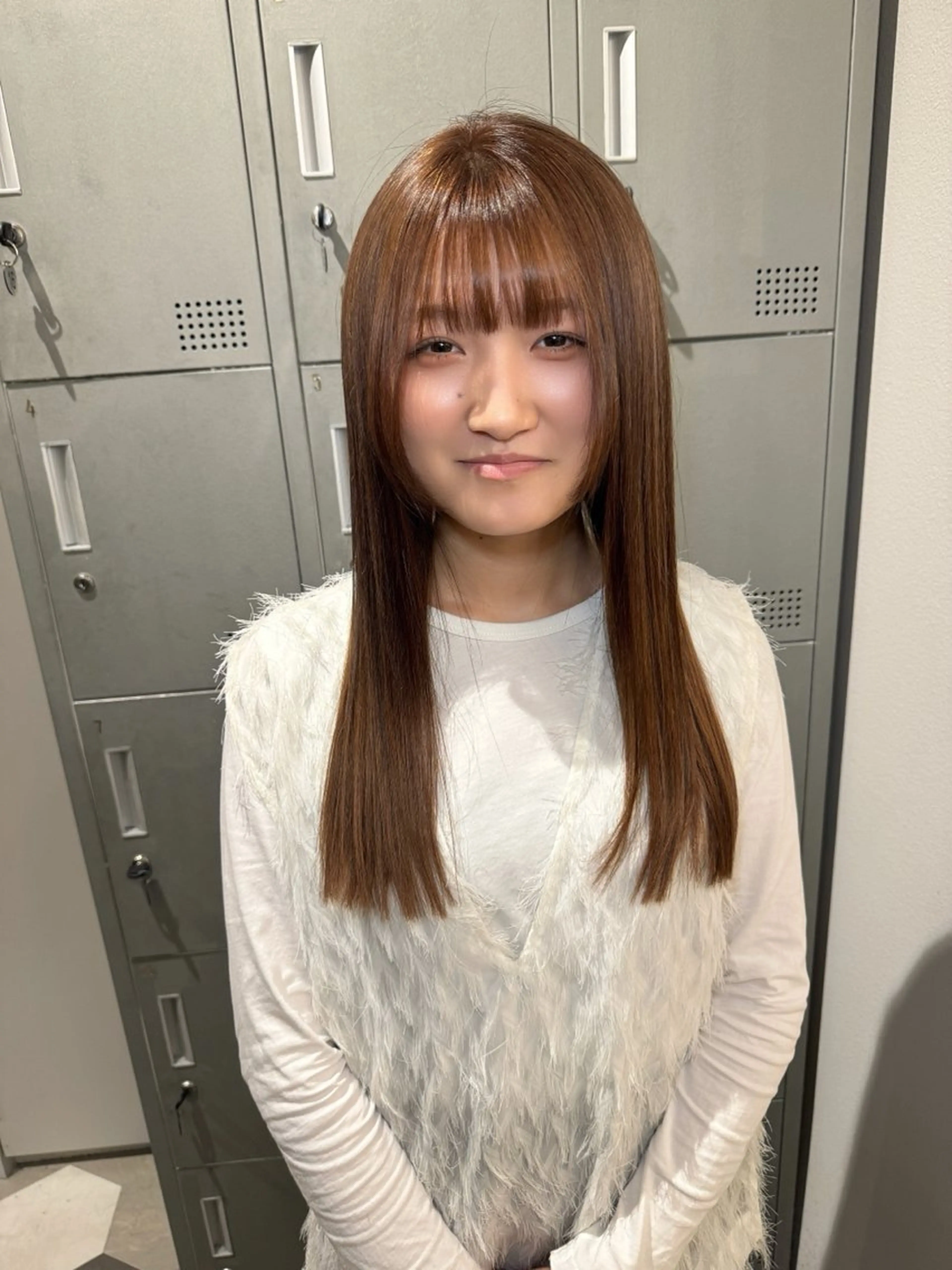 セミロング ヘアカラー 【天満1艶髪】潤艶/ 髪質改善🌹釣本竜哉のヘアスタイル