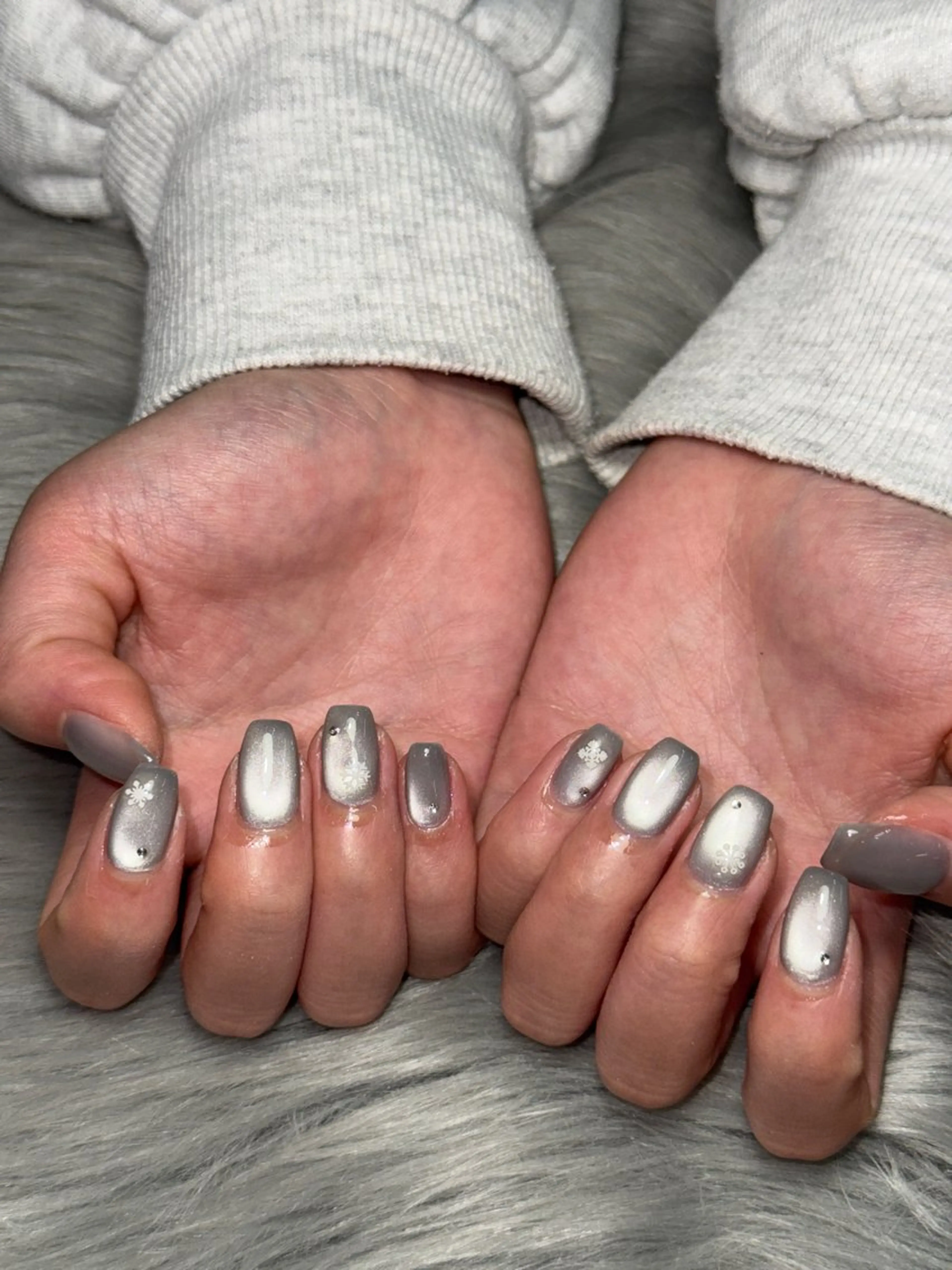 ネイル ハンドネイル Momoka 🍑🎀のネイルデザイン