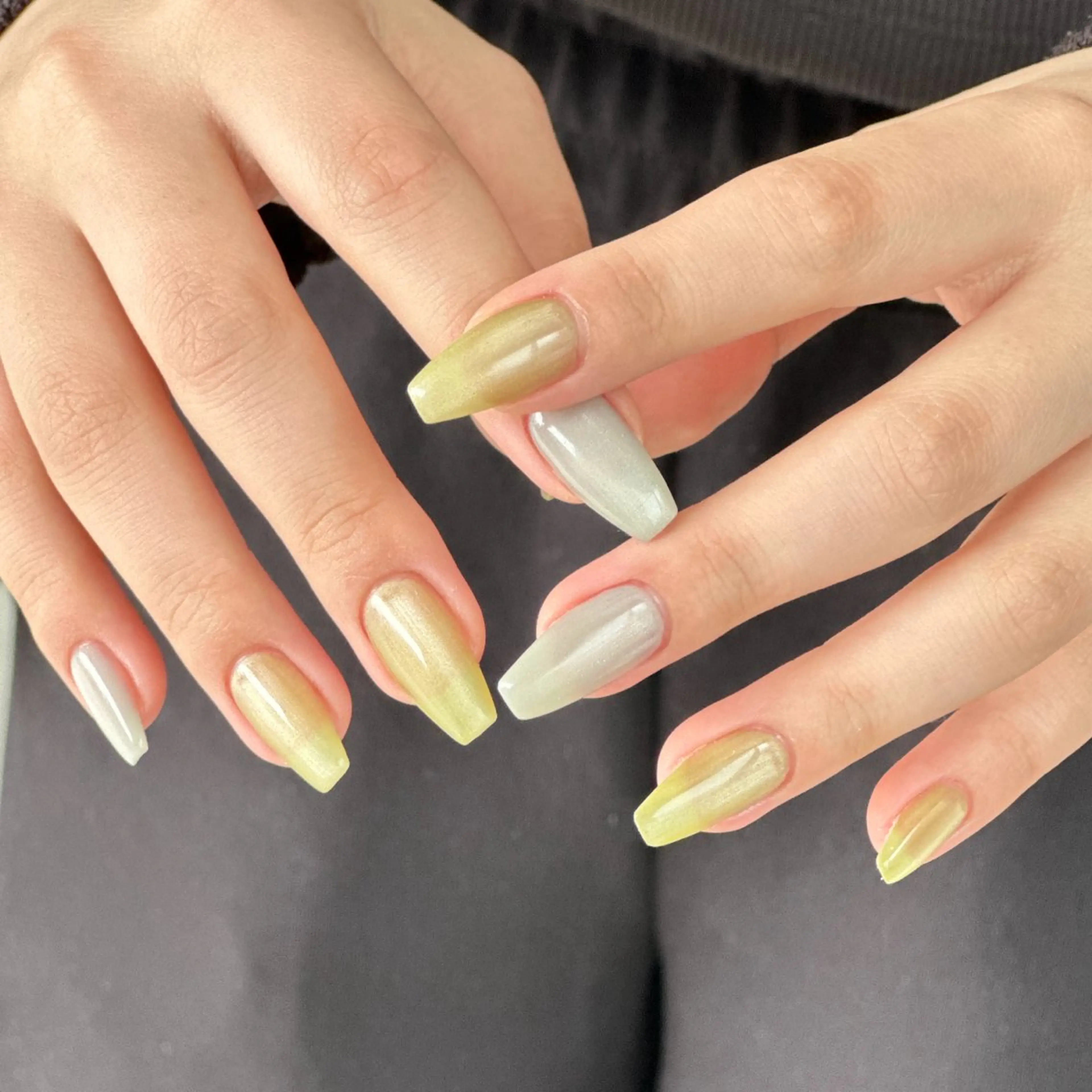 ネイル salon mowa所属・mowa 🌿‬ kanaのネイルデザイン