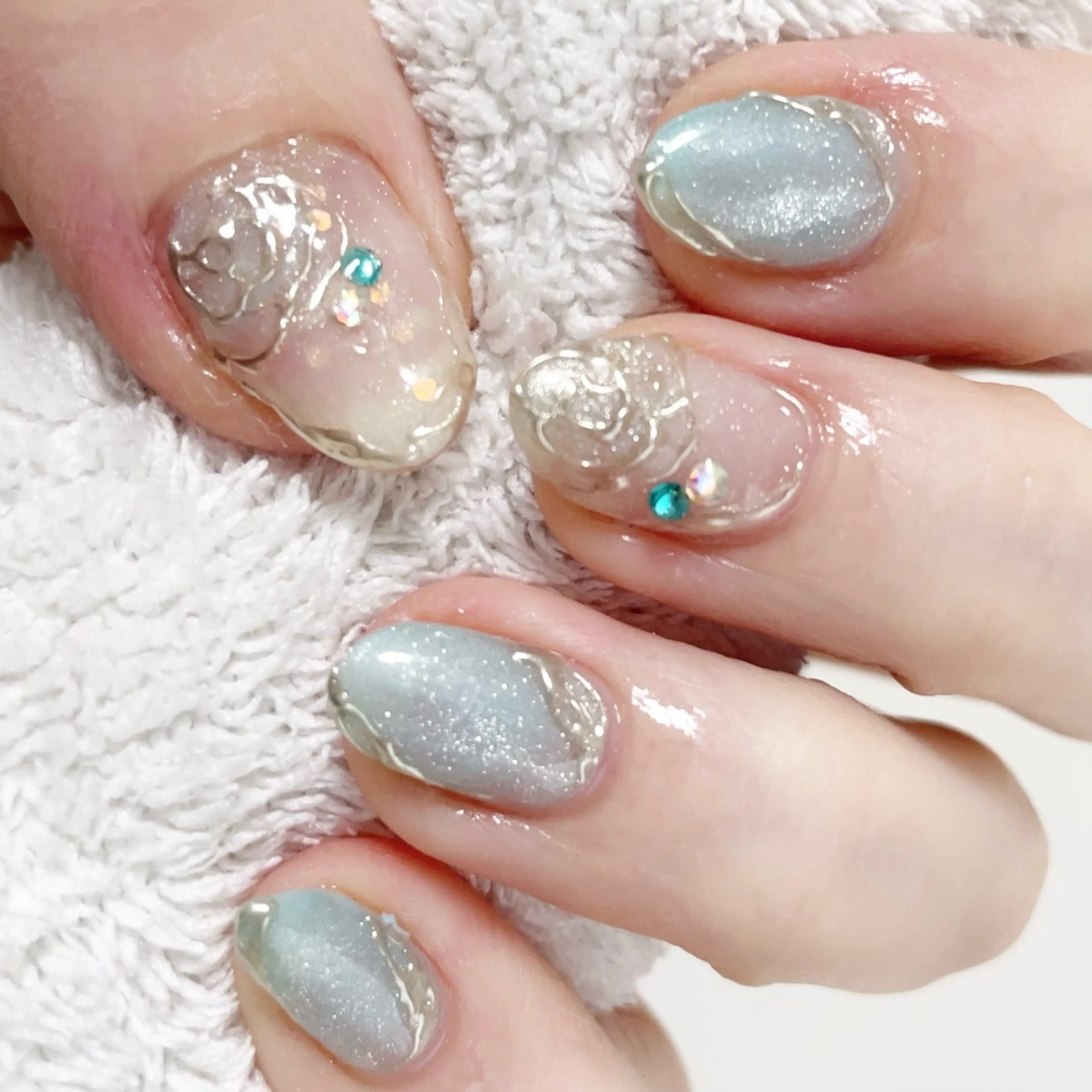 ネイル manis .のネイルデザイン