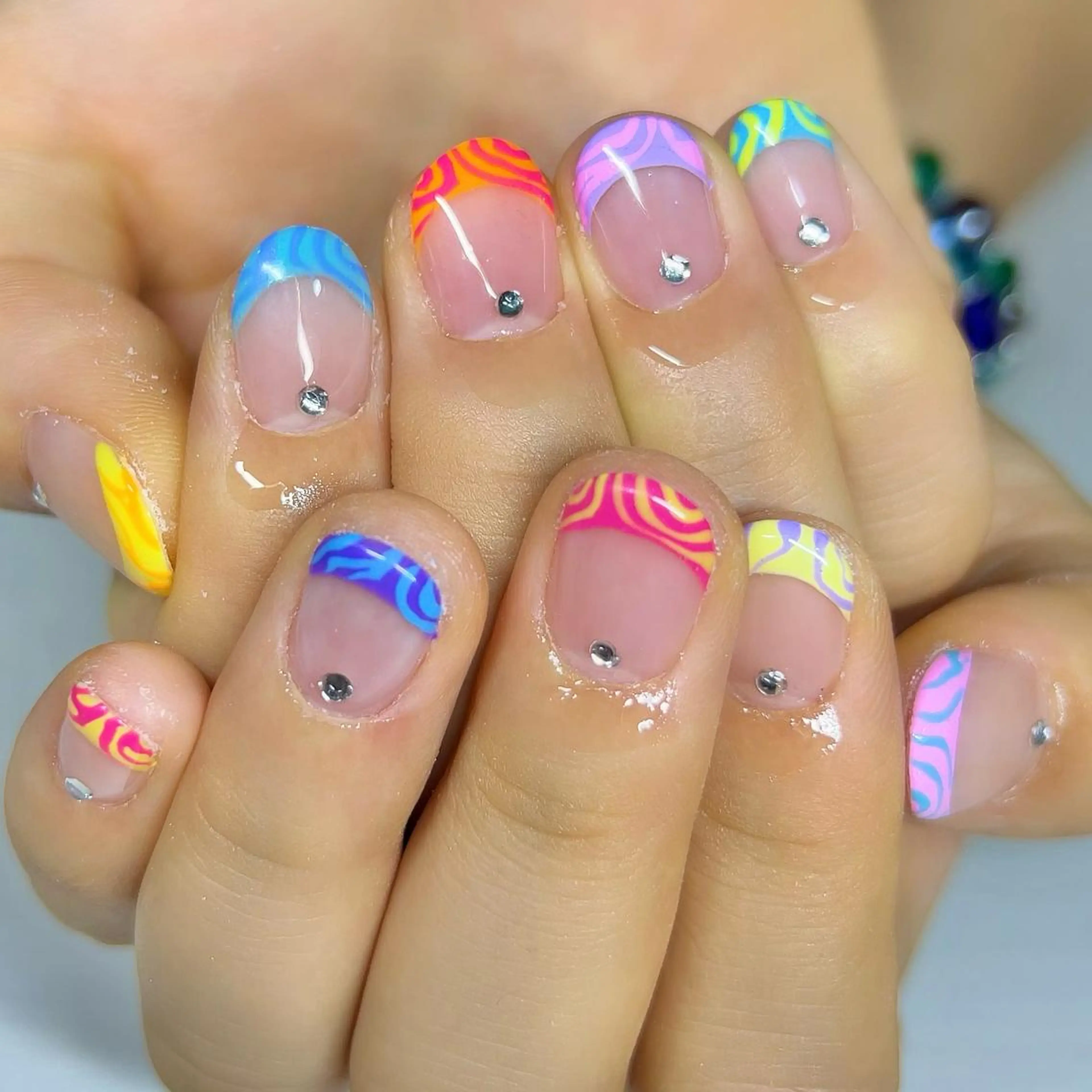 ネイル フレンチネイル ハンドネイル 【Yappy🌈】 💖P-tanaのネイルデザイン