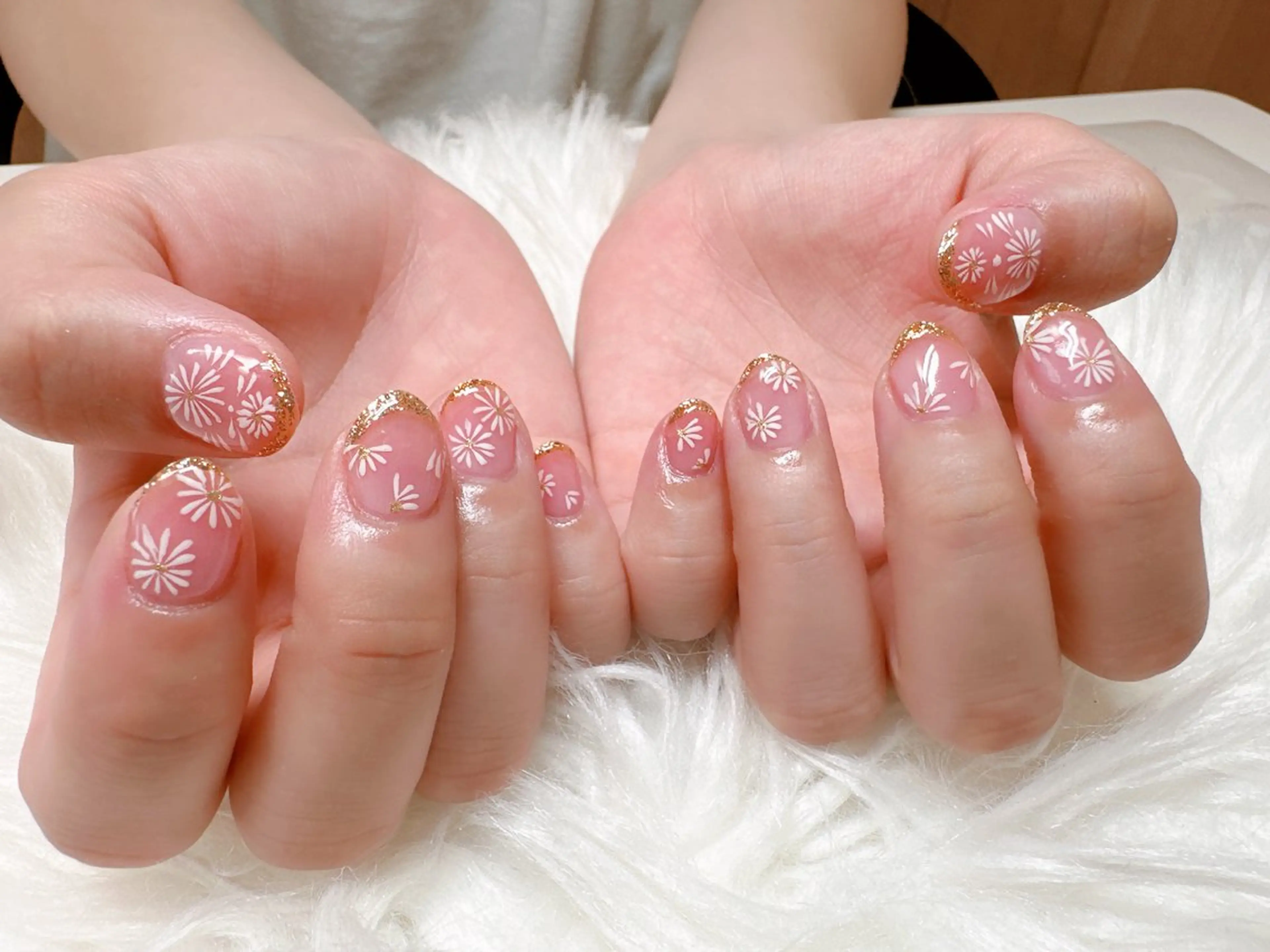 ネイル 高島 夏海のネイルデザイン