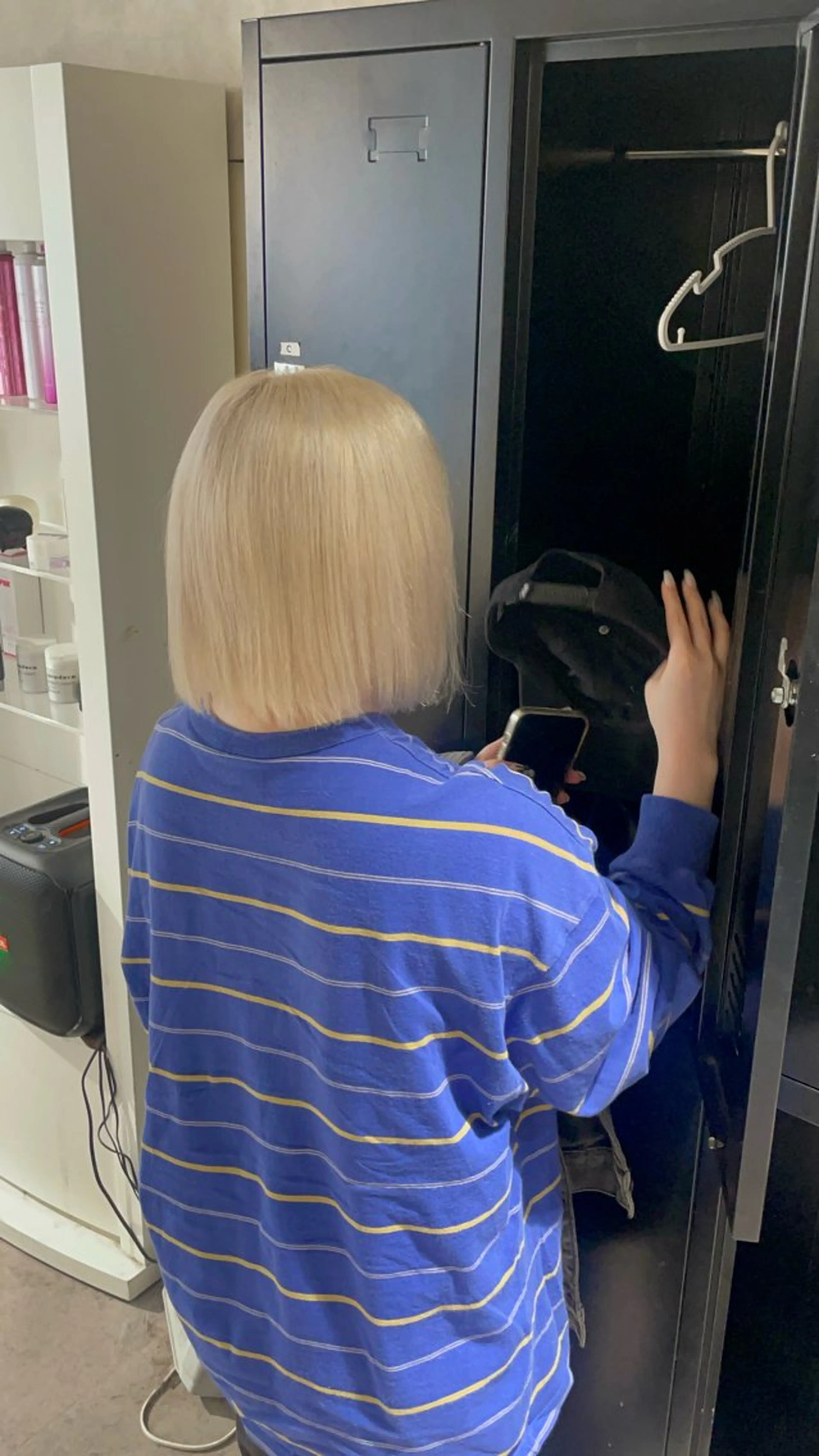 ミディアム 🇰🇷ハイトーン× 韓国レイヤー레이어드のヘアスタイル