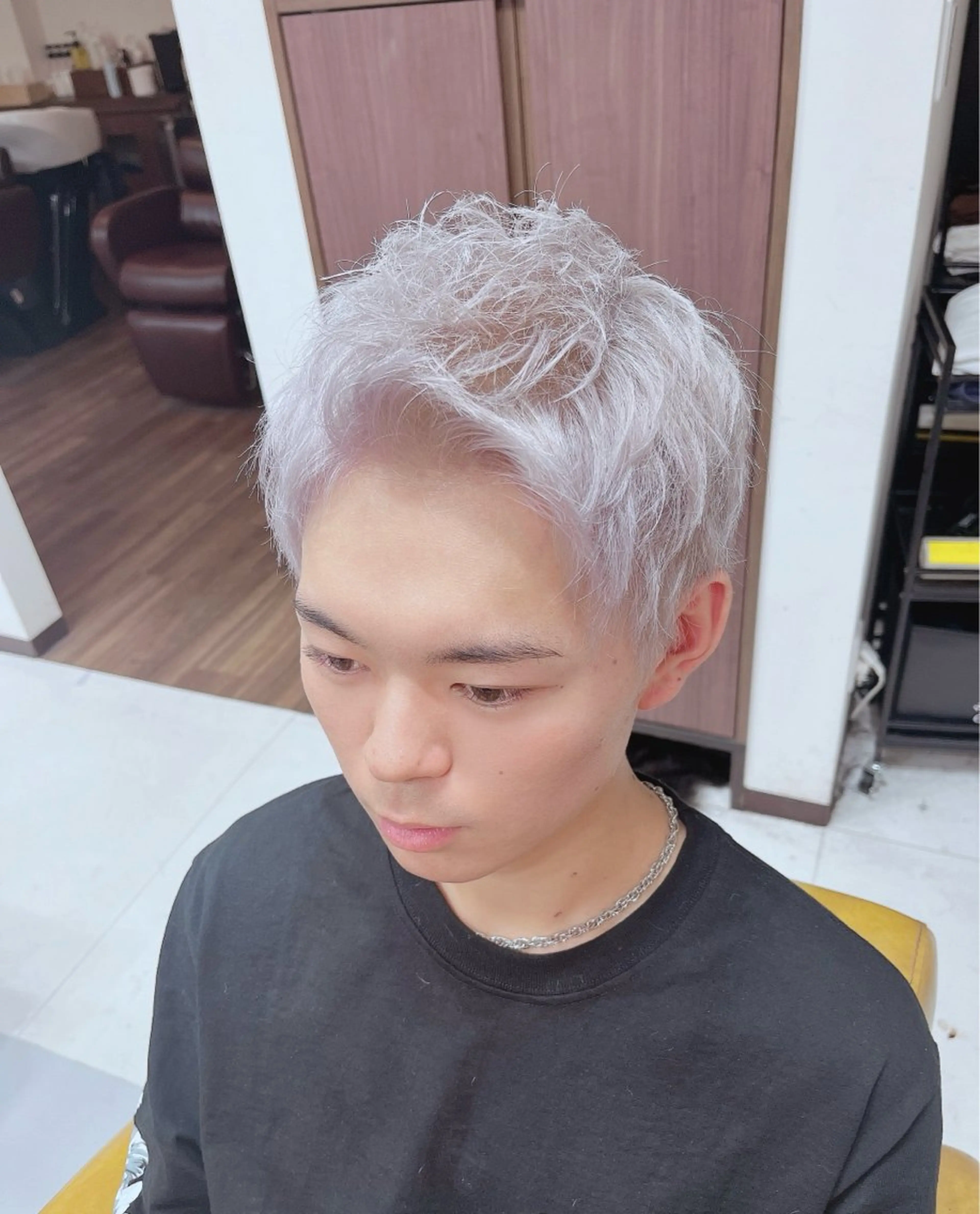 ショート メンズ スパイキーショート ショートヘア 峯 渉人のヘアスタイル