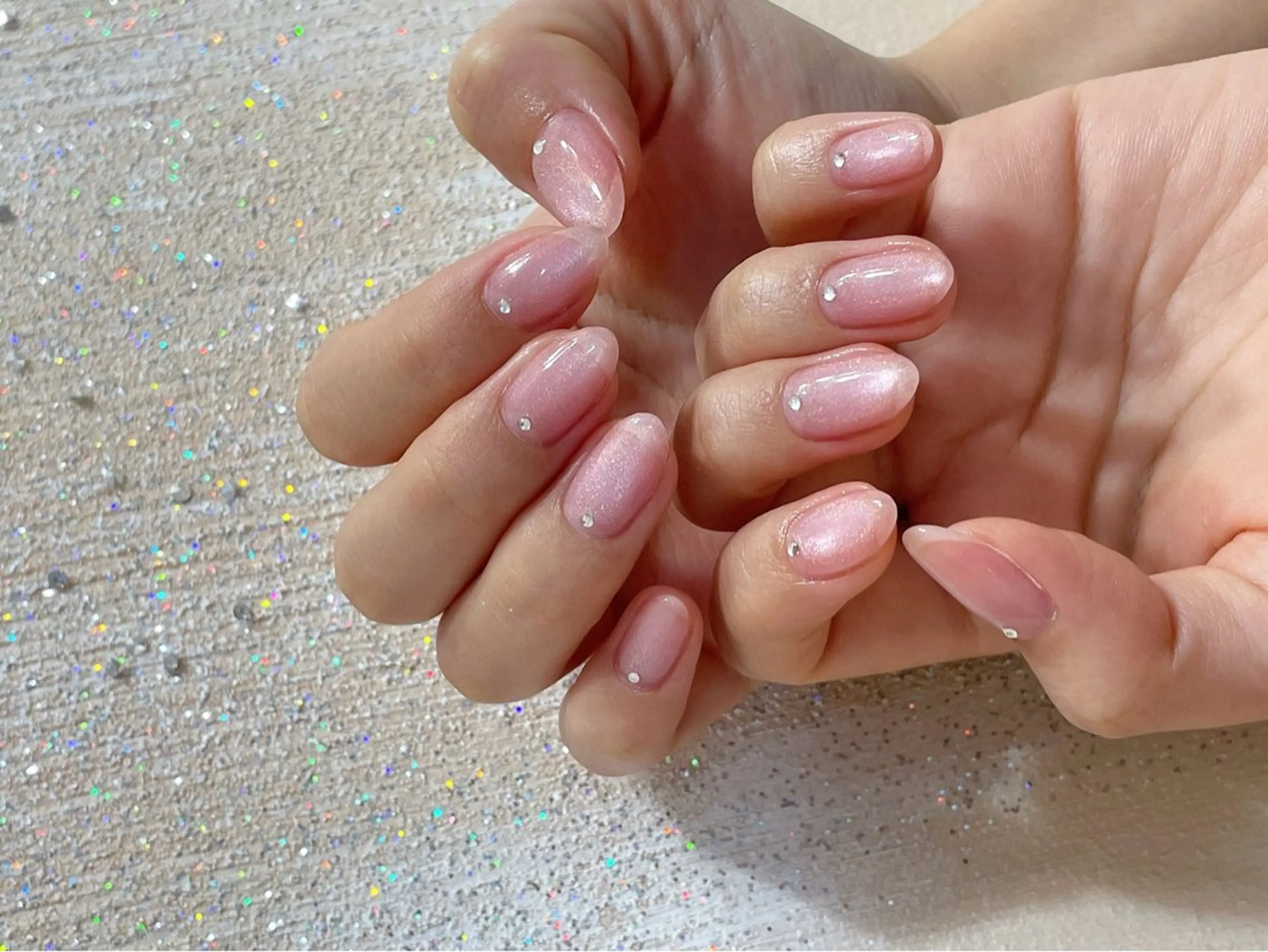 ネイル フットネイル ジェルネイル パラジェル 春ネイル ストーンネイル kiki nail たまプラーザのネイルデザイン