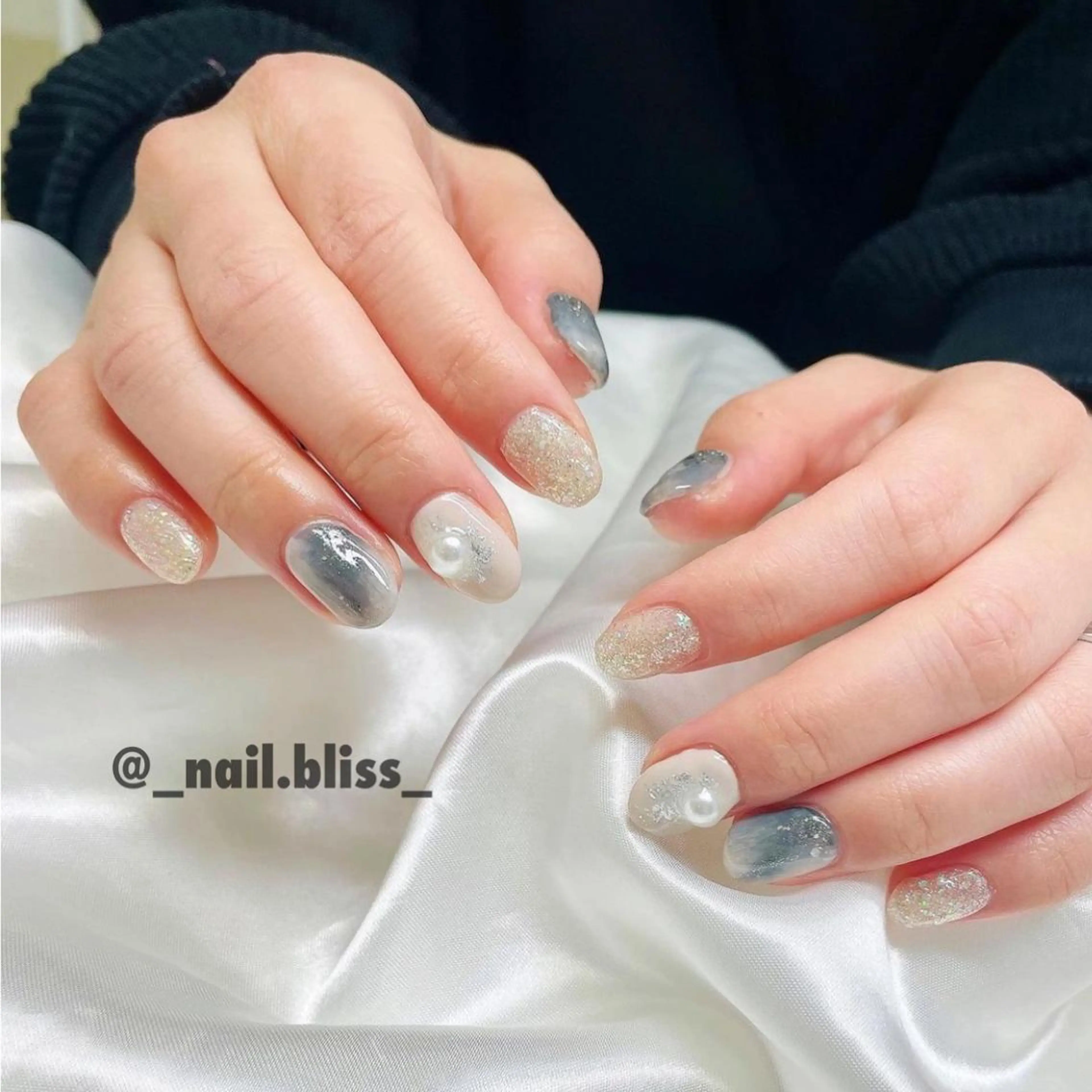 ネイル ニュアンスネイル シンプルネイル ハンドネイル NAIL BLISSのネイルデザイン