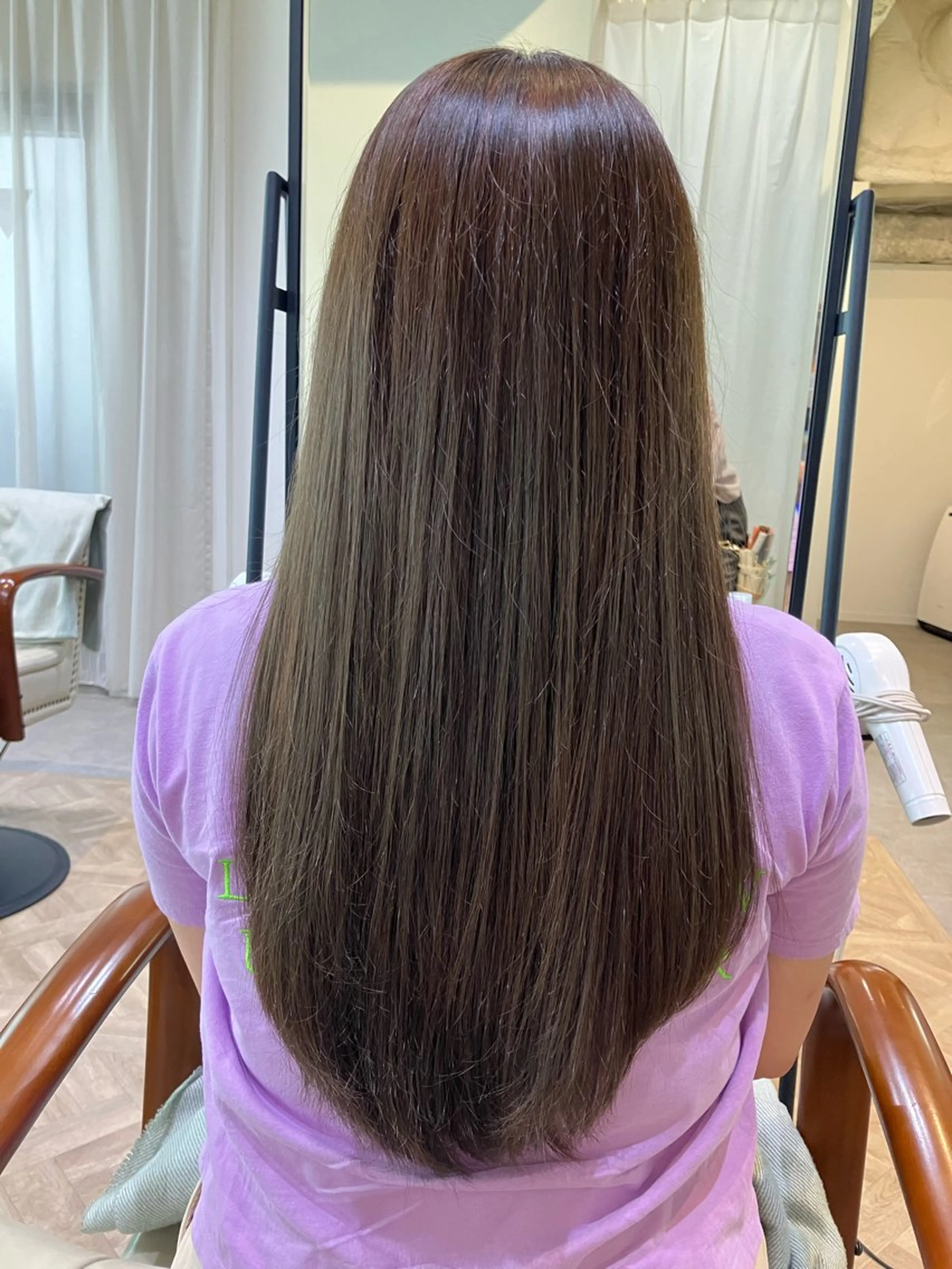 ロング カラー 及川まき 　オリーブ グレージュカラー♪のヘアスタイル