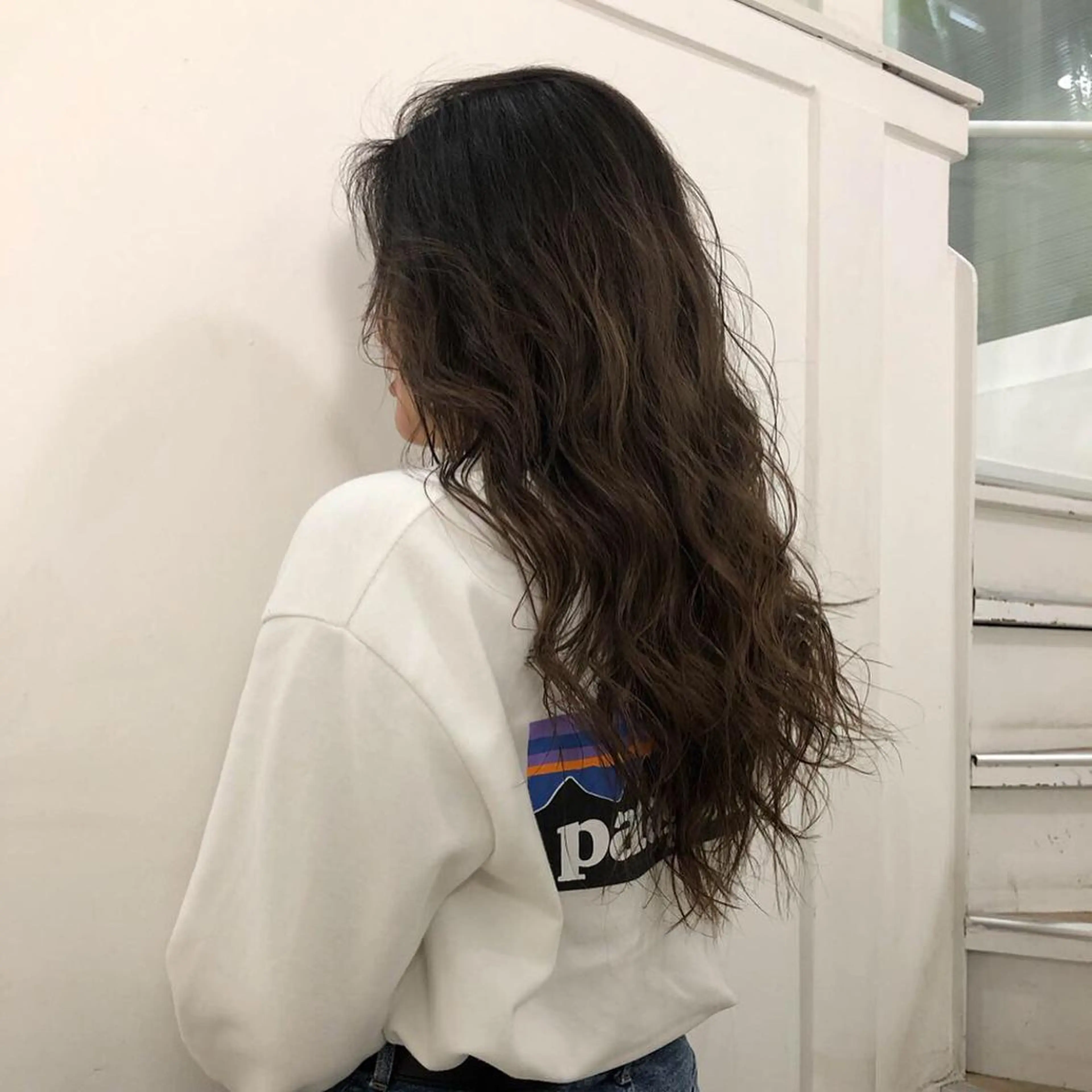 ロング カラー 透明感カラー ハイライトカラー ハイライト Tao所属・藤川 大智のヘアスタイル