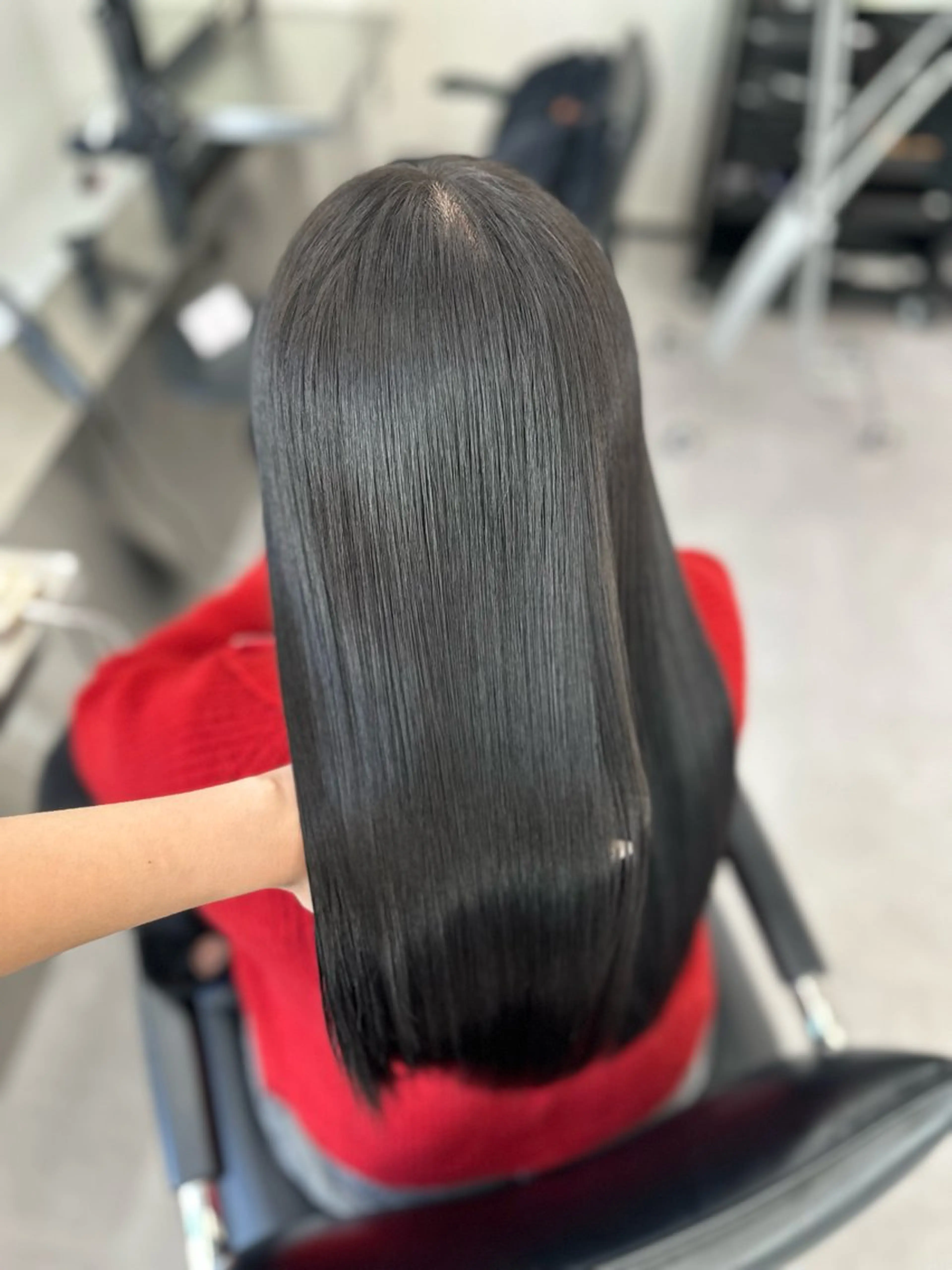 ✨️髪のパサつき広がり解消✨️ダメージレス艶カラー＋髪質改善水素トリートメント🫧の写真