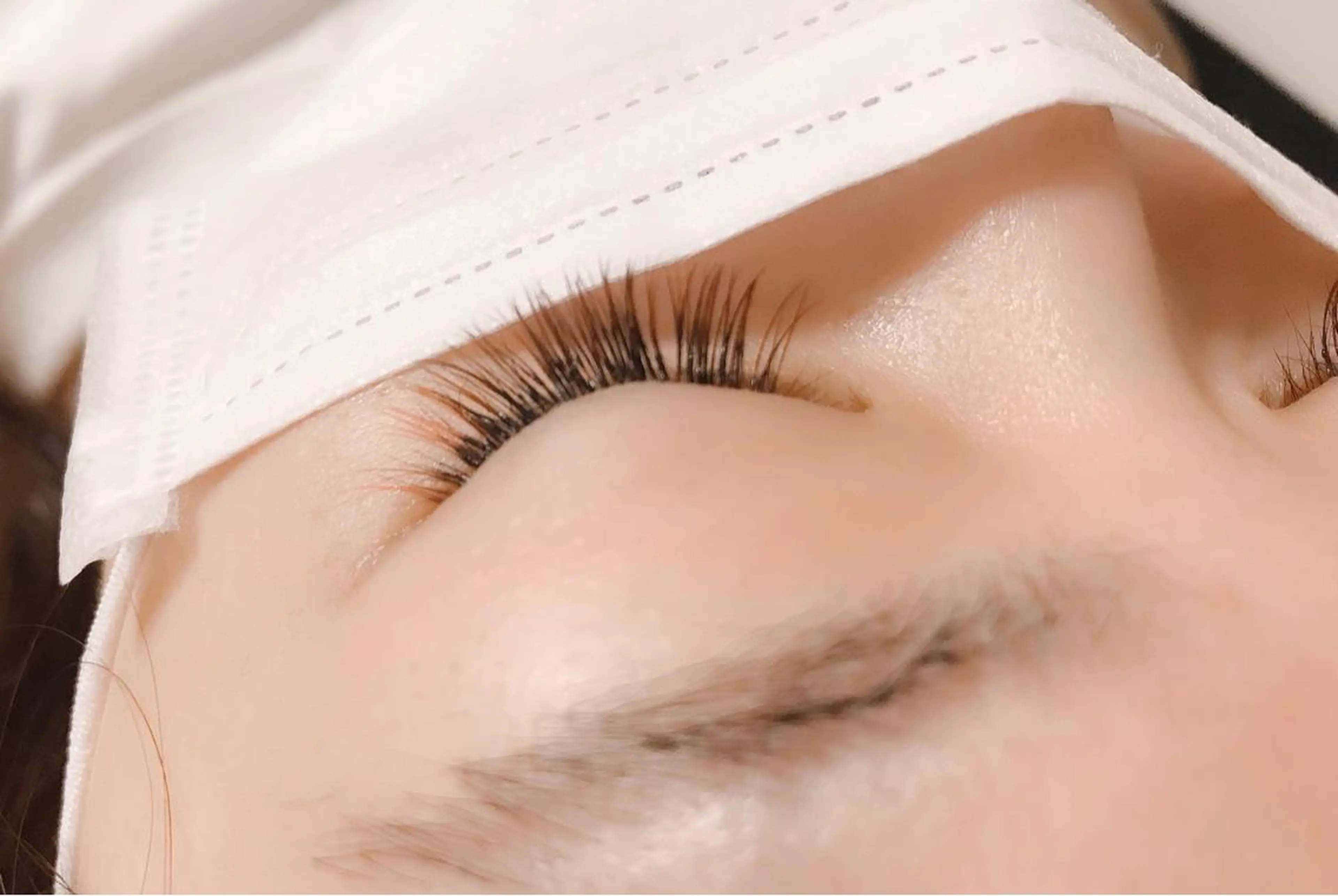 マツエク・マツパ カラーマツエク Fleur フルールのマツエク・マツパデザイン