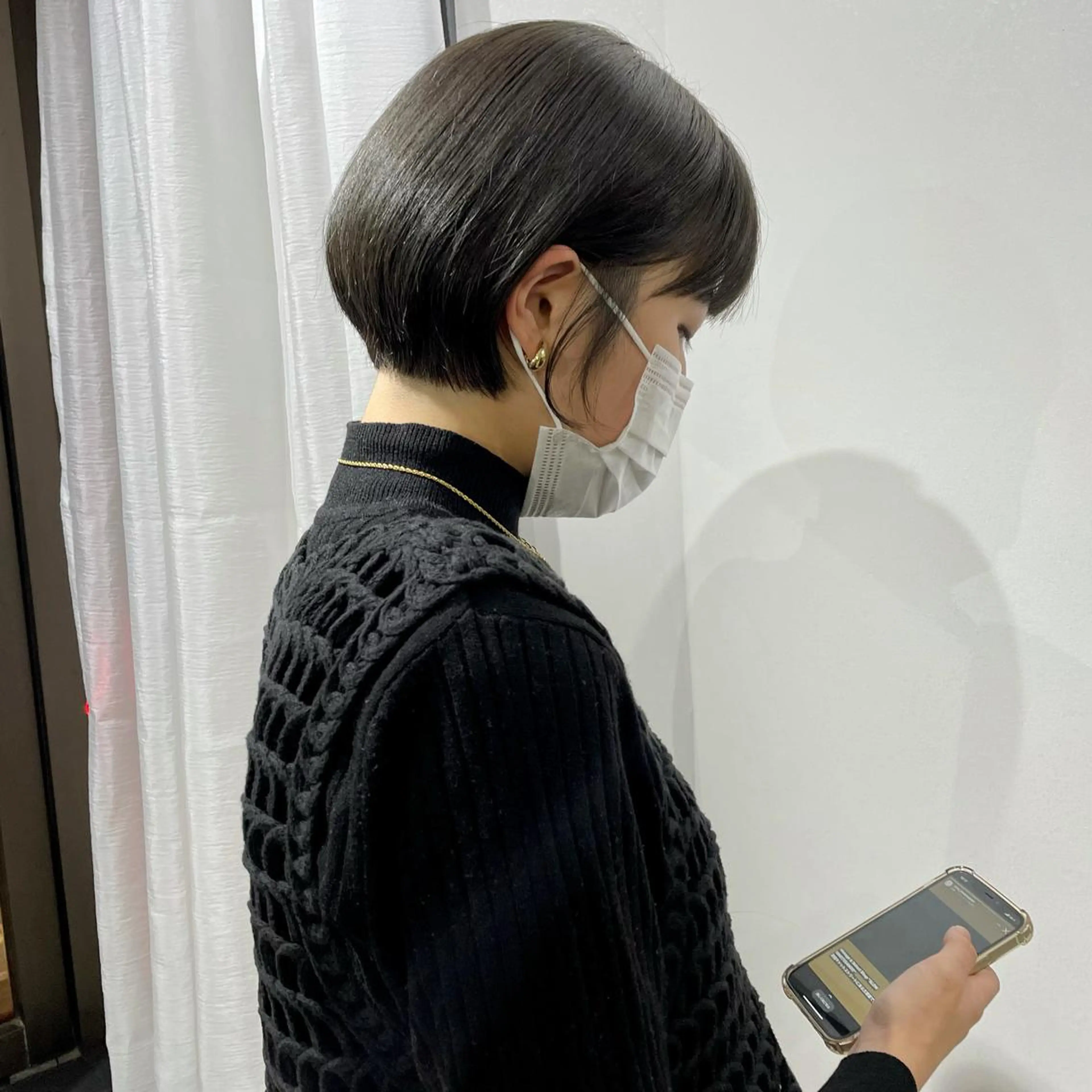 ショート カラー グレージュ オリーブグレージュ オリーブグレー ショートヘア パーマ＊ 顔まわり似合わせのヘアスタイル