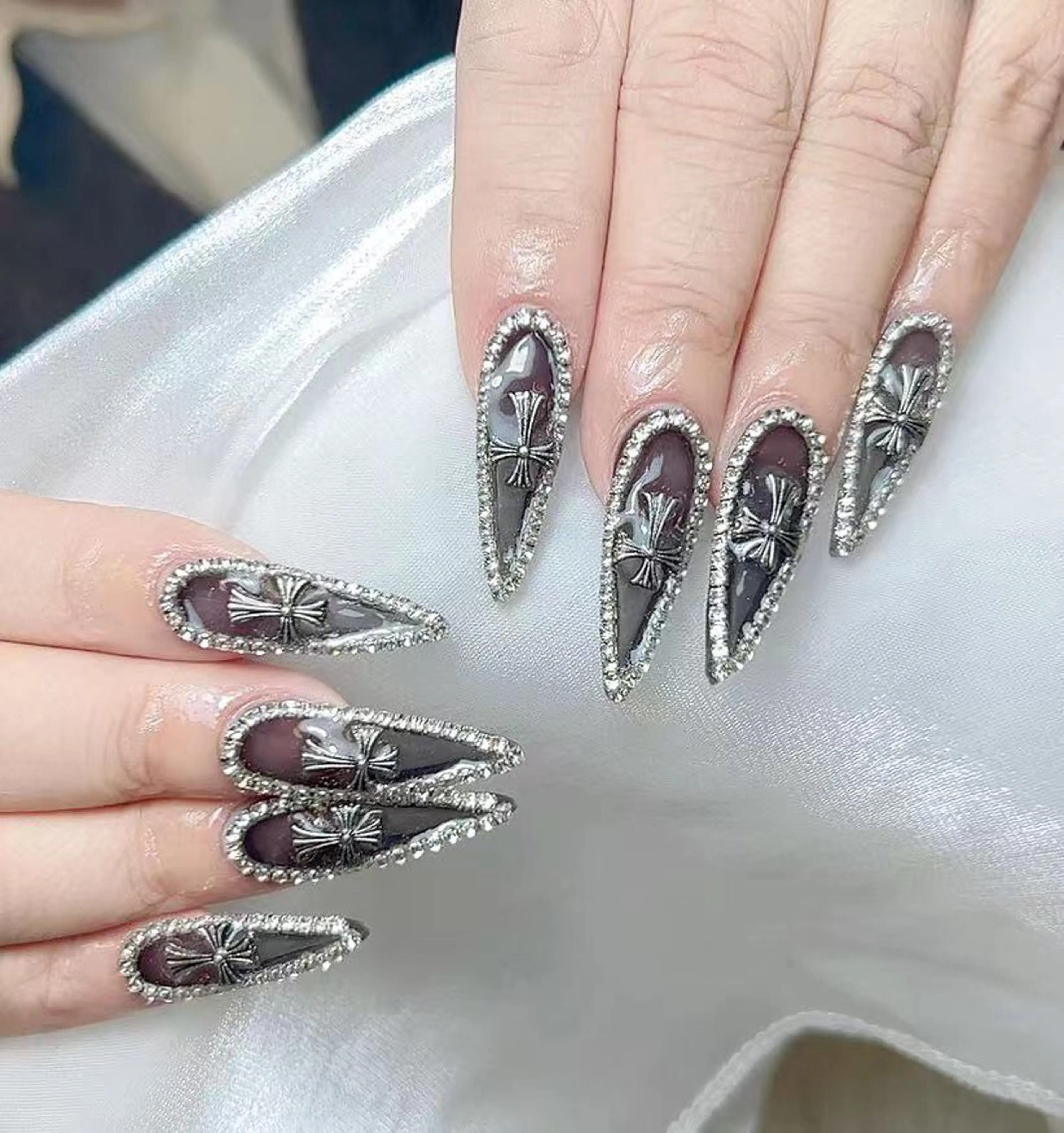 ネイル 🎀Ｍ nails✨ ビューティーのネイルデザイン