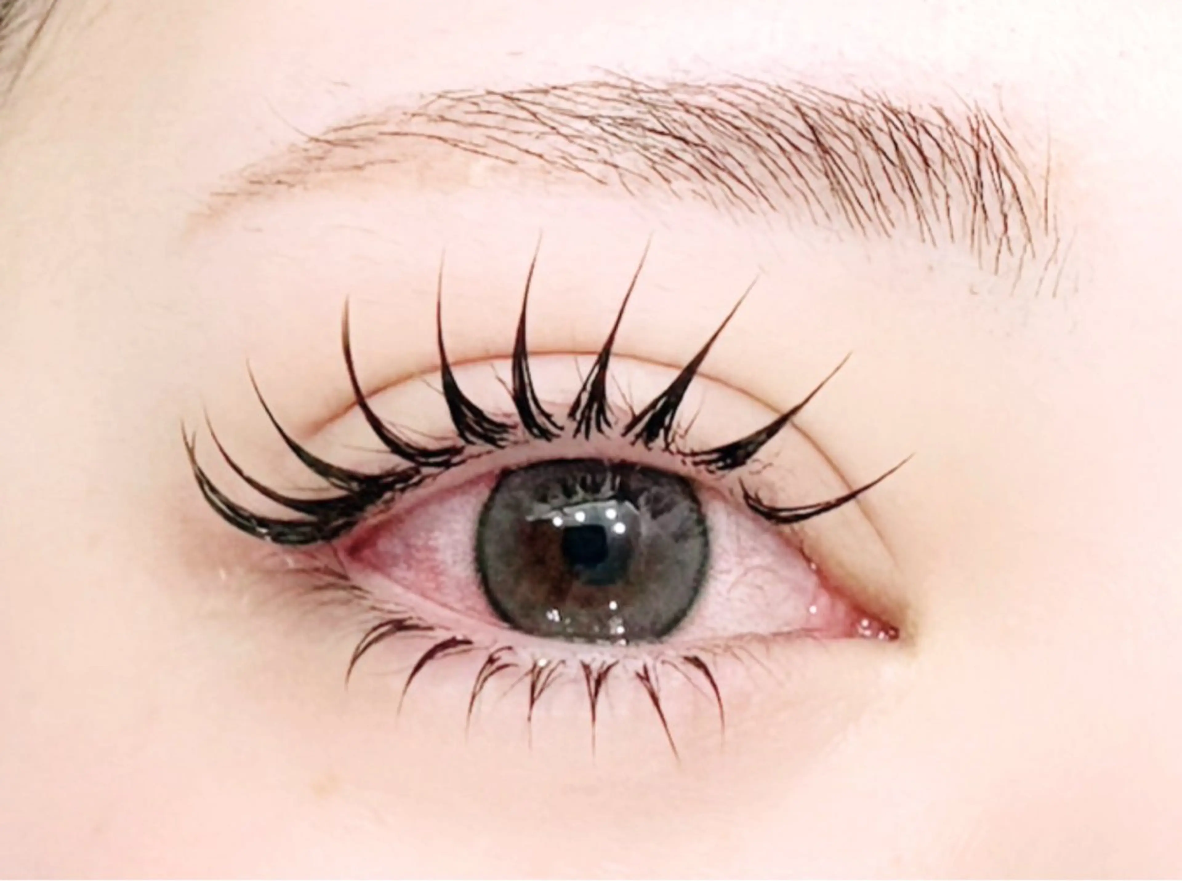 マツエク・マツパ クレアラルーチェ京橋店所属・植田 ひかるのマツエク・マツパデザイン