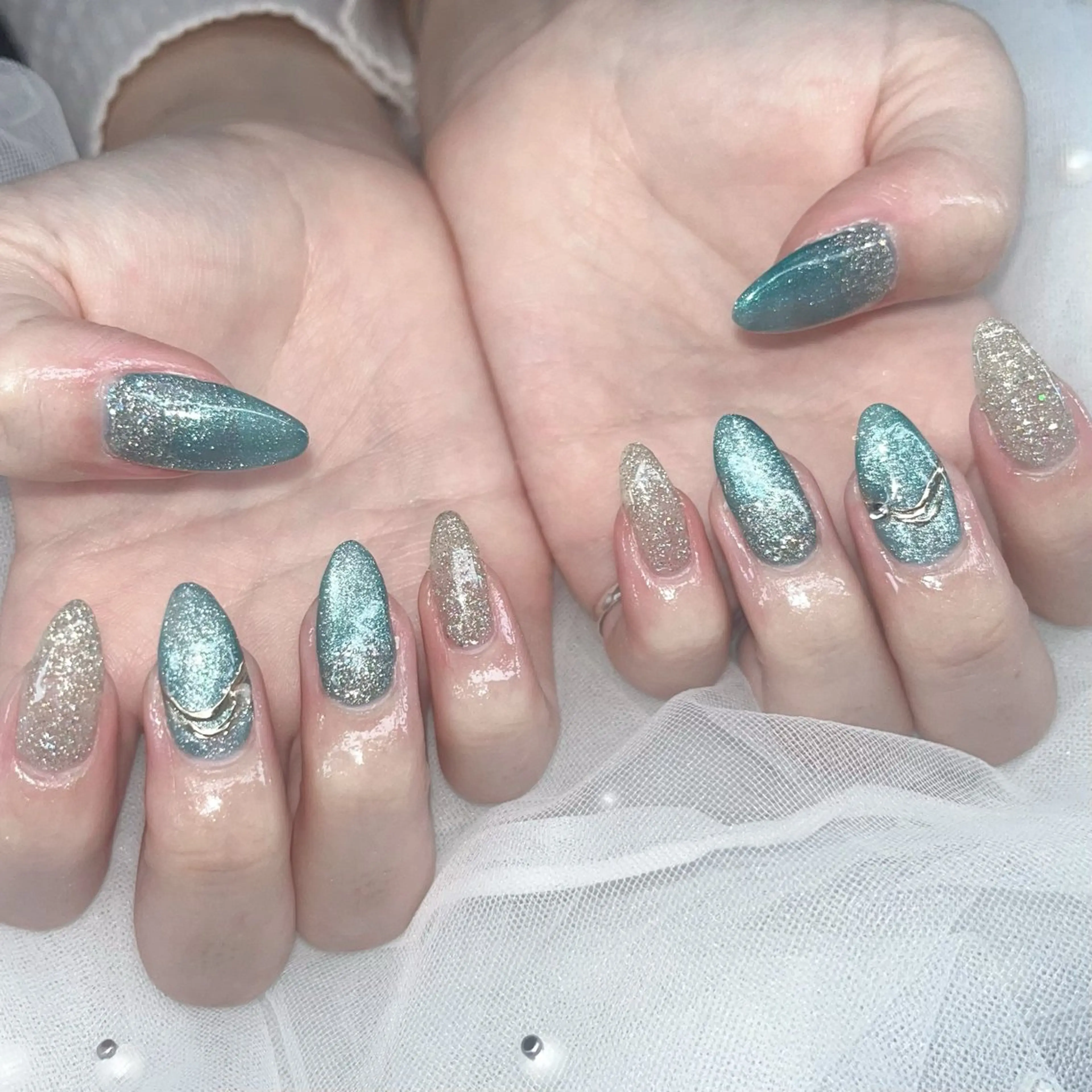 ネイル ハンドネイル VIERU YURIのネイルデザイン