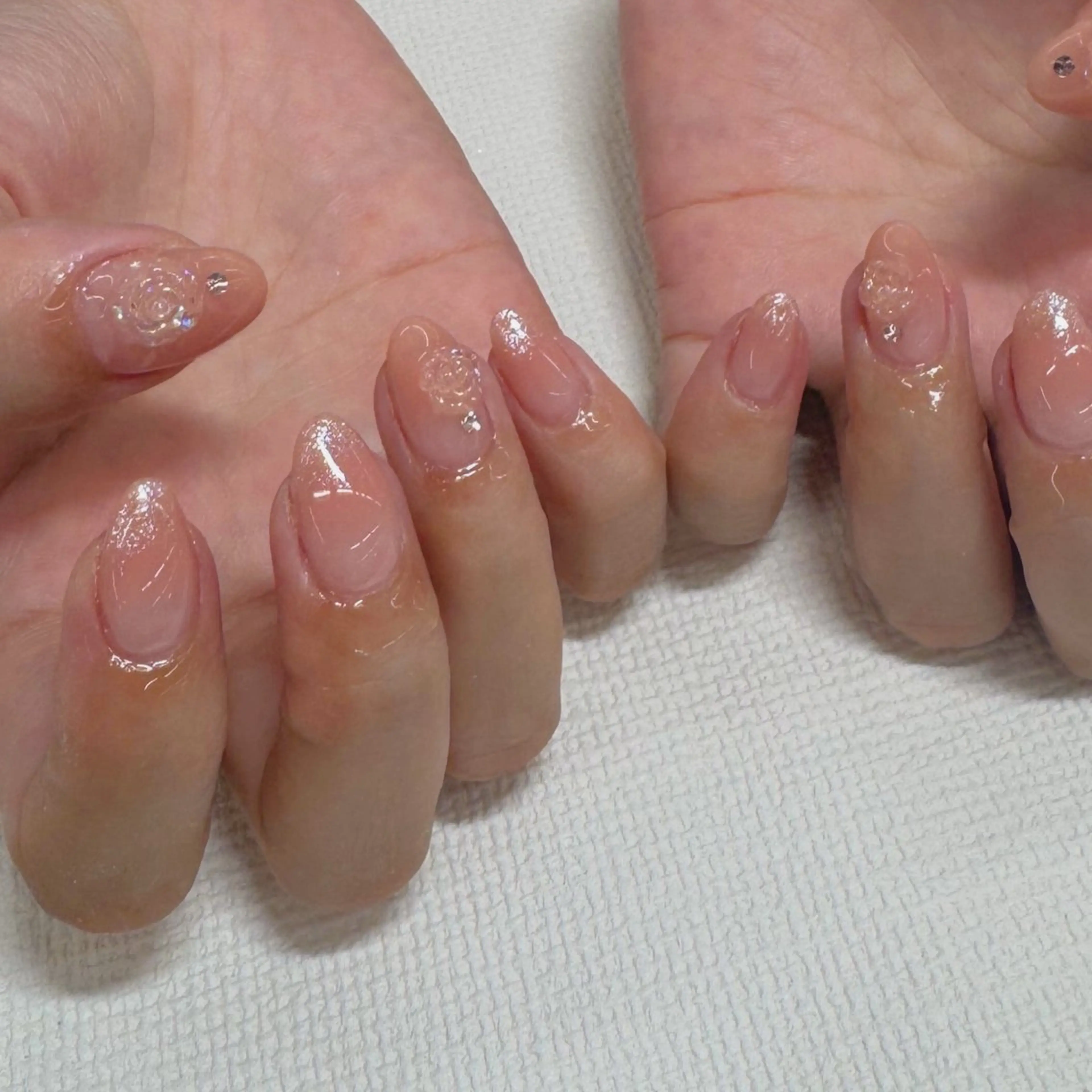 ネイル アートネイル フレンチネイル ハンドネイル 【MAXKELLY】 Shiotaのネイルデザイン