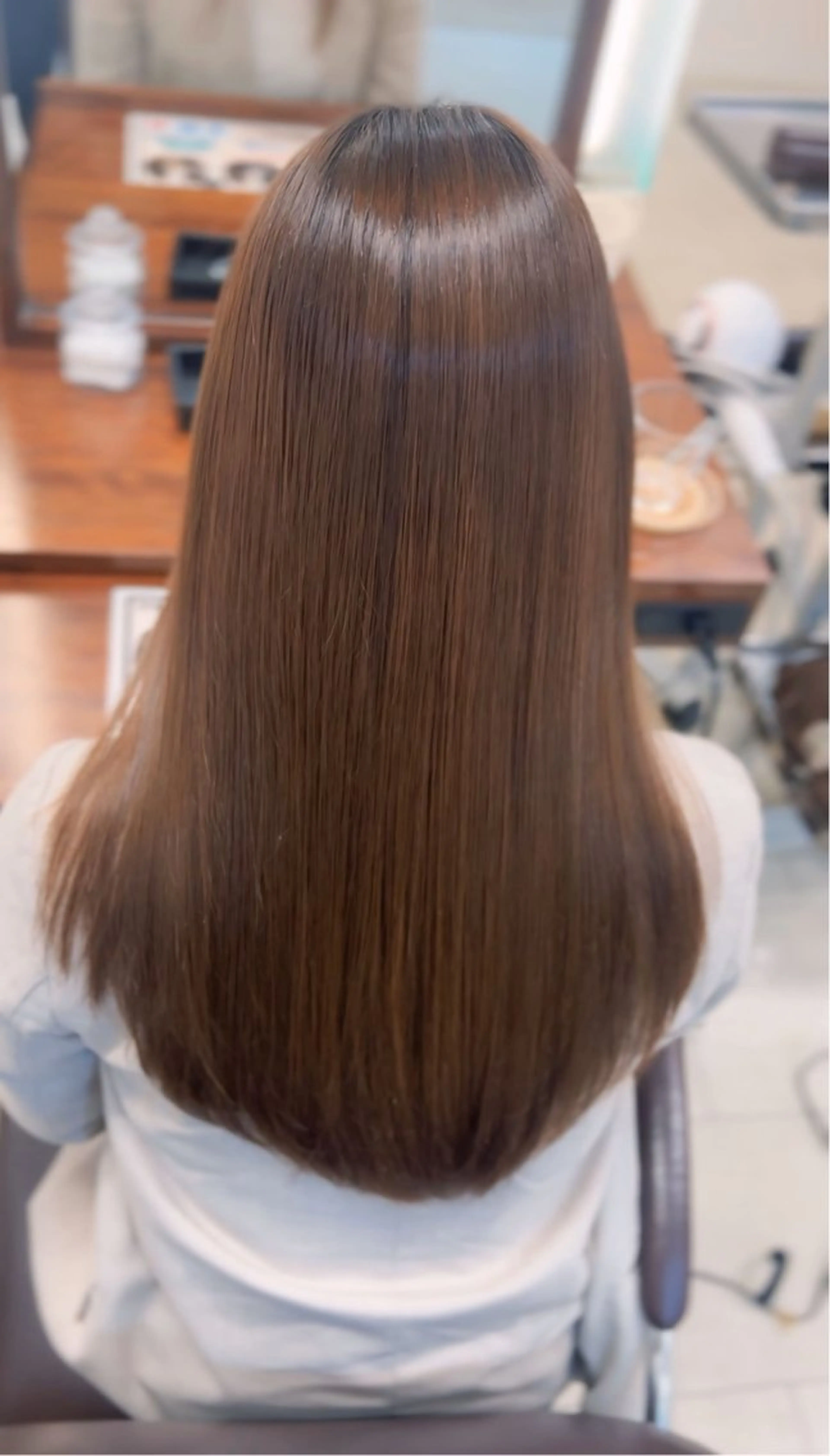 セミロング 伸ばしかけ 縮毛矯正 縮毛矯正 越納 陸のヘアスタイル