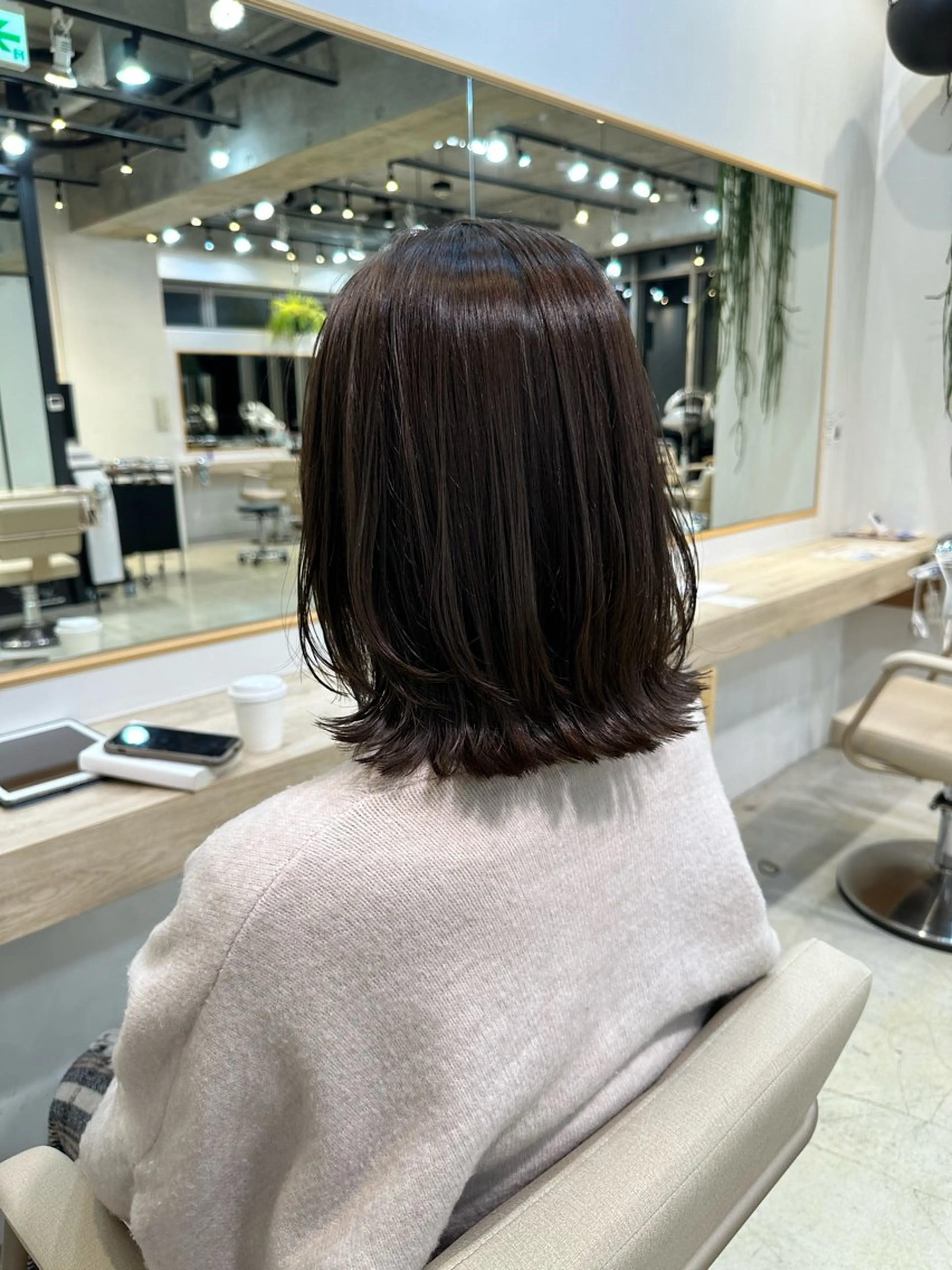 ミディアム カット 𝐑𝐮𝐧𝐚 🩵のヘアスタイル