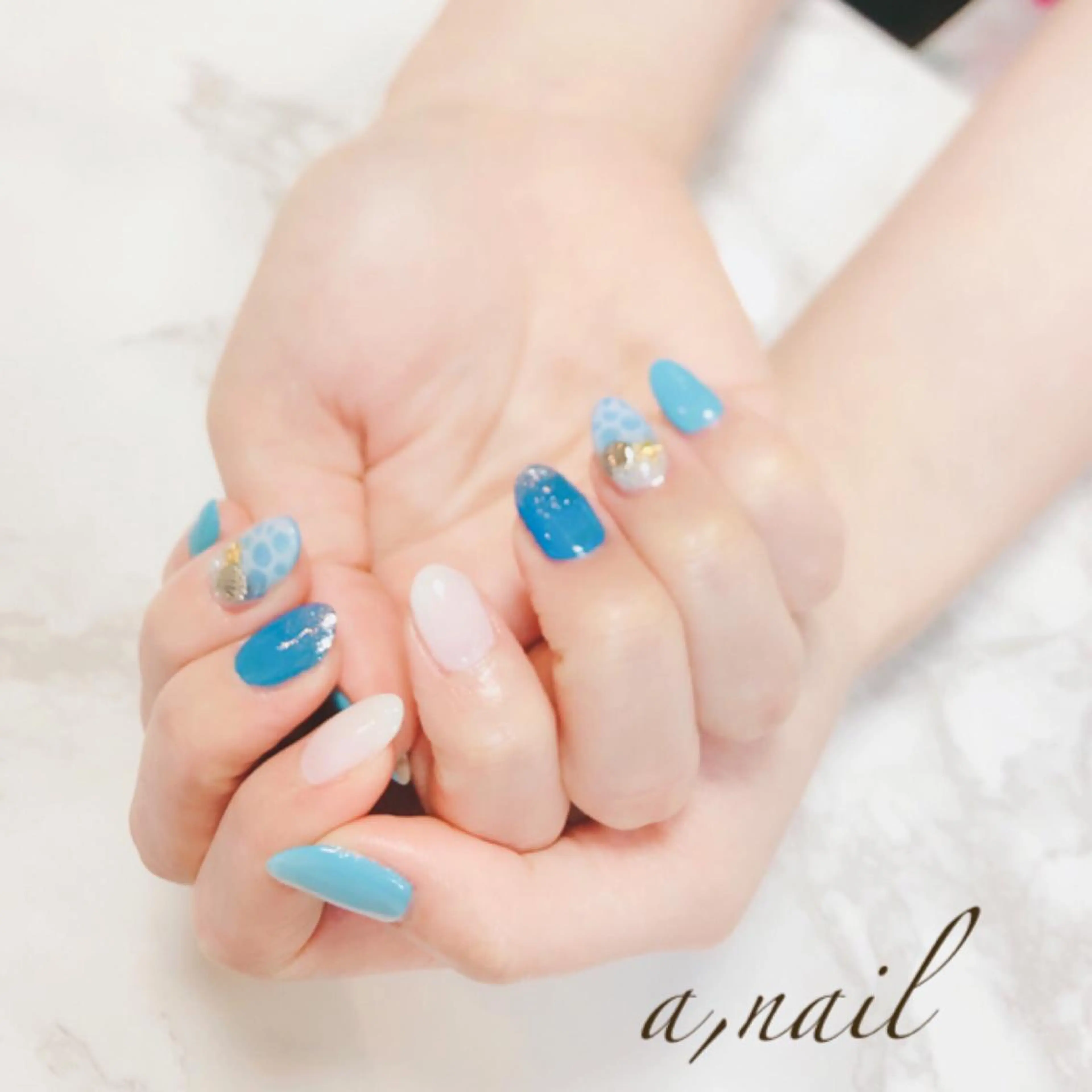 ネイル フットネイル ジェルネイル グラデーション ニュアンスネイル オフィスネイル ハンドネイル ネイルサロン エーネイルのネイルデザイン