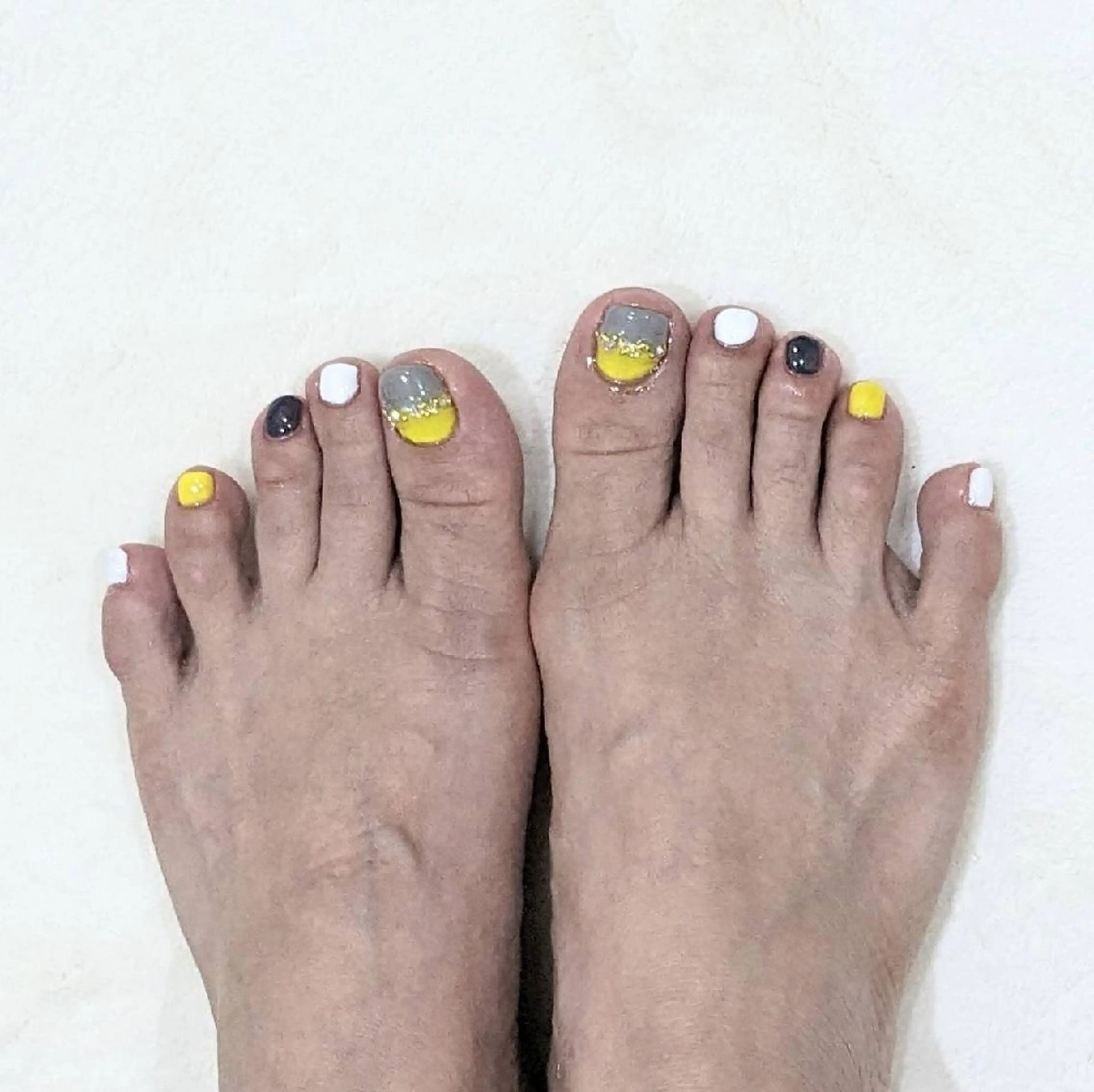 ネイル アートネイル 持ち込み フットネイル ネイルサロンベルティ .keikoのネイルデザイン