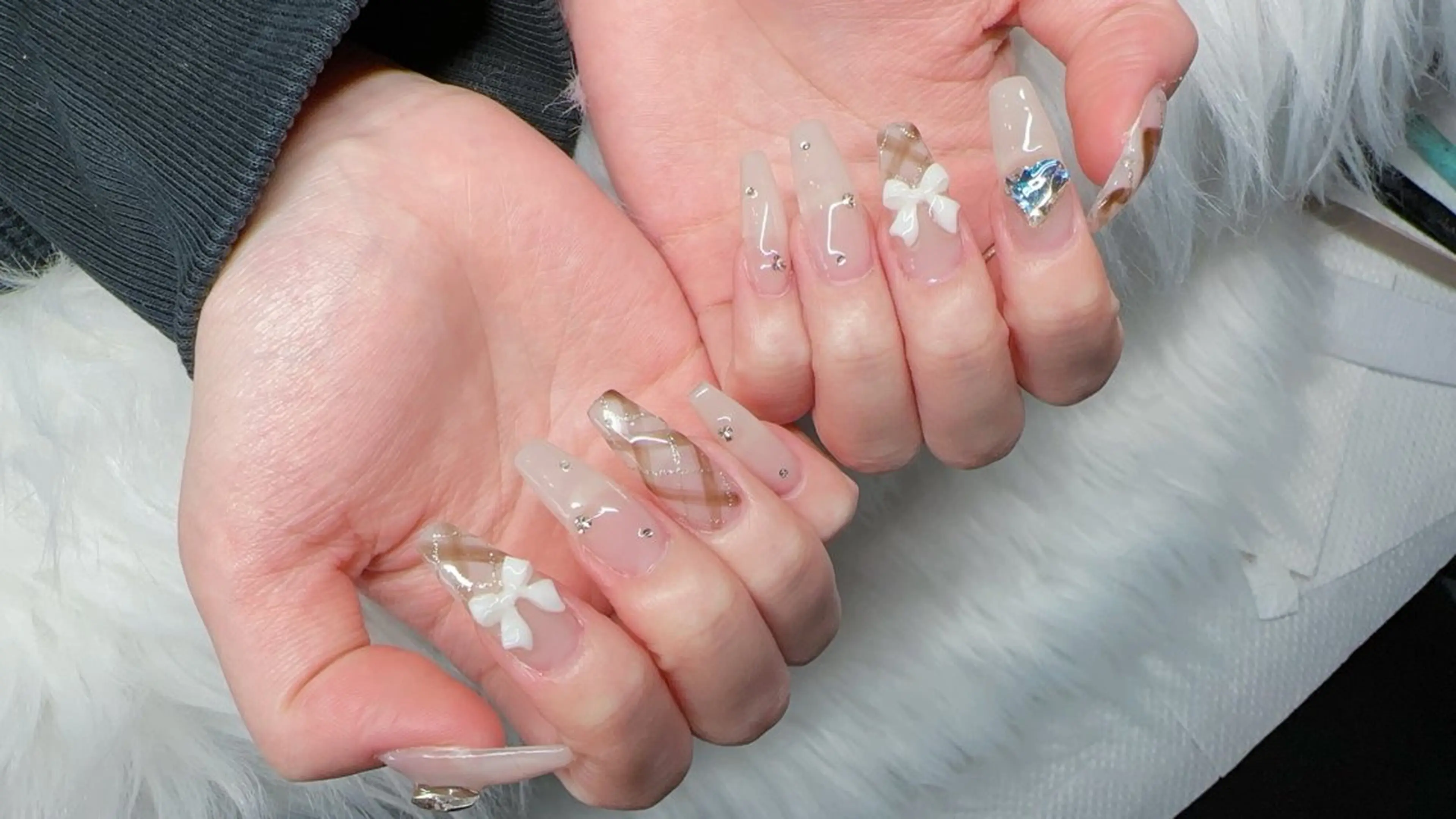 ネイル ハンドネイル I satomiのネイルデザイン