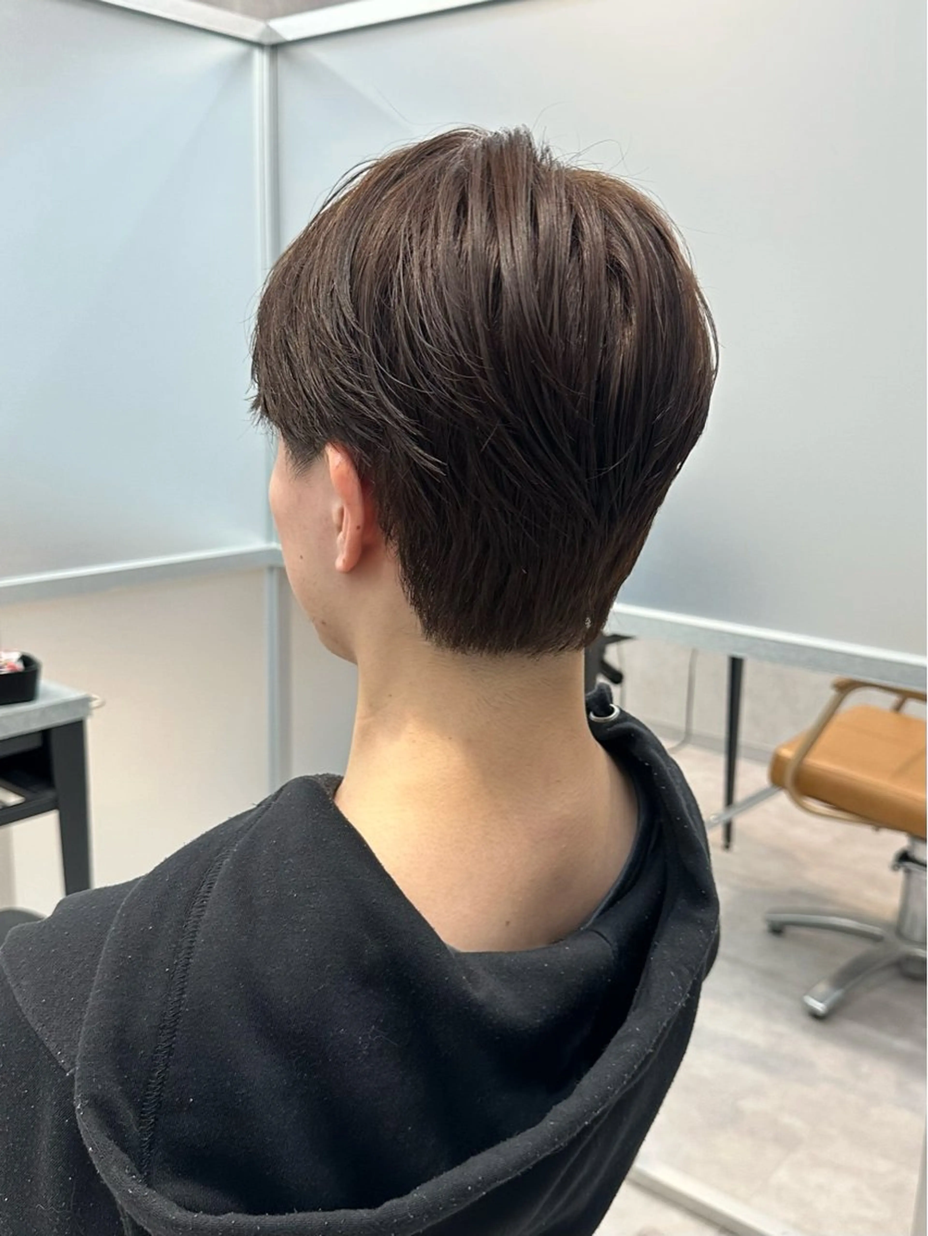 カラー メンズ マッシュ ブラウンカラー かのん/縮毛矯正 /韓国風/毛流れのヘアスタイル