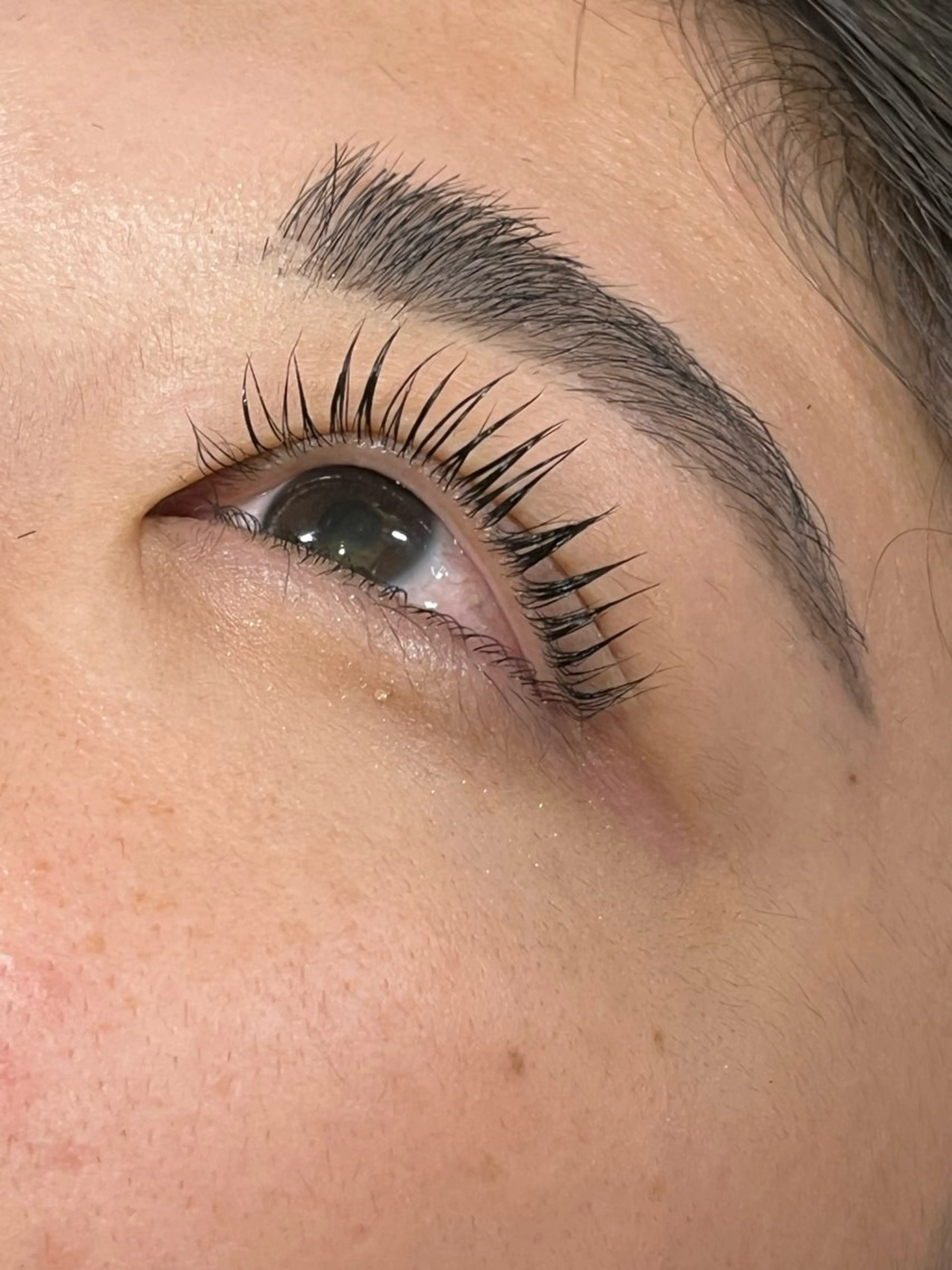 マツエク・マツパ マツパ Cure所属・三澤 朱里の眉毛・アイブロウイメージ