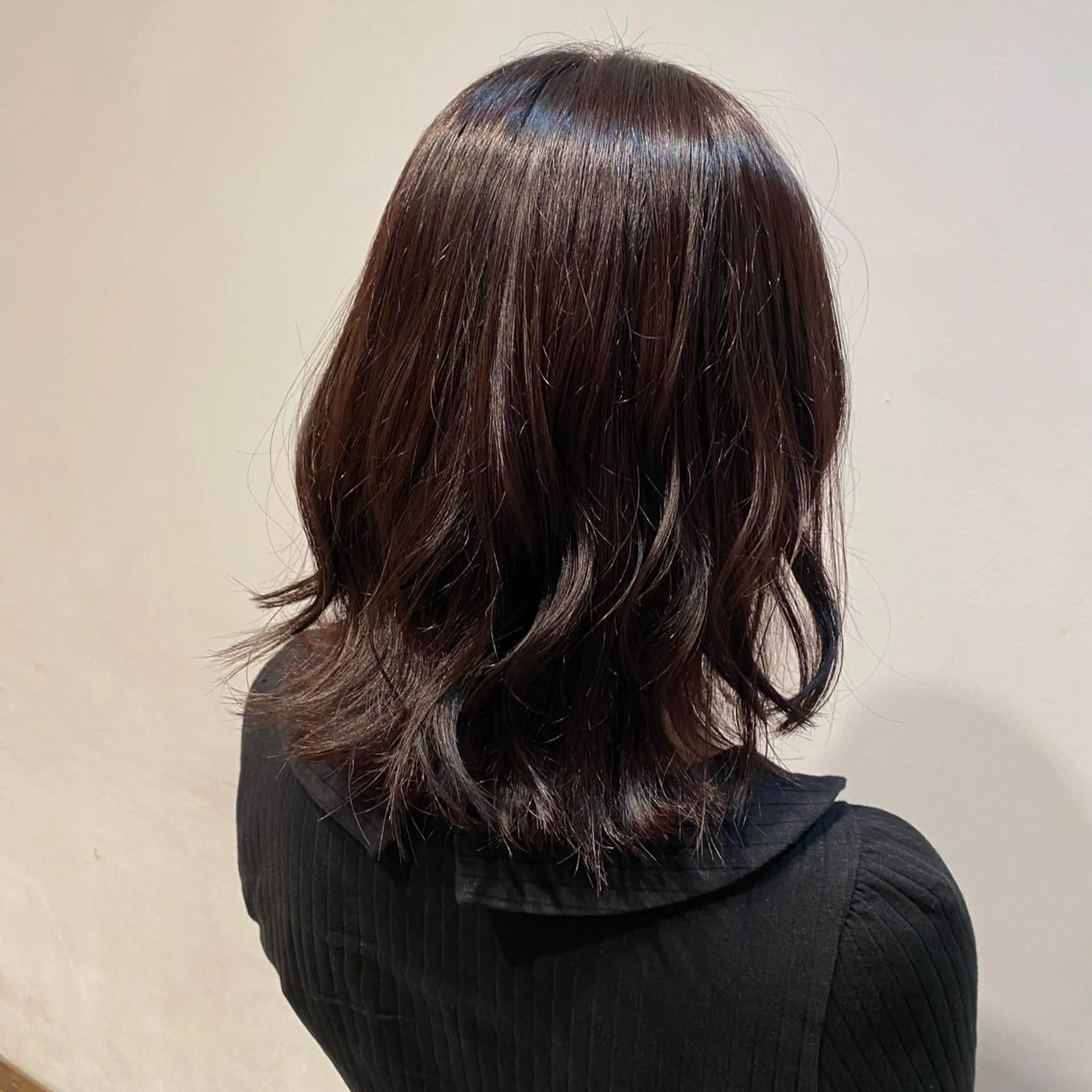 ミディアム カラー ラベンダーカラー ラベンダーピンク ピンクカラー 黒川 結希のヘアスタイル