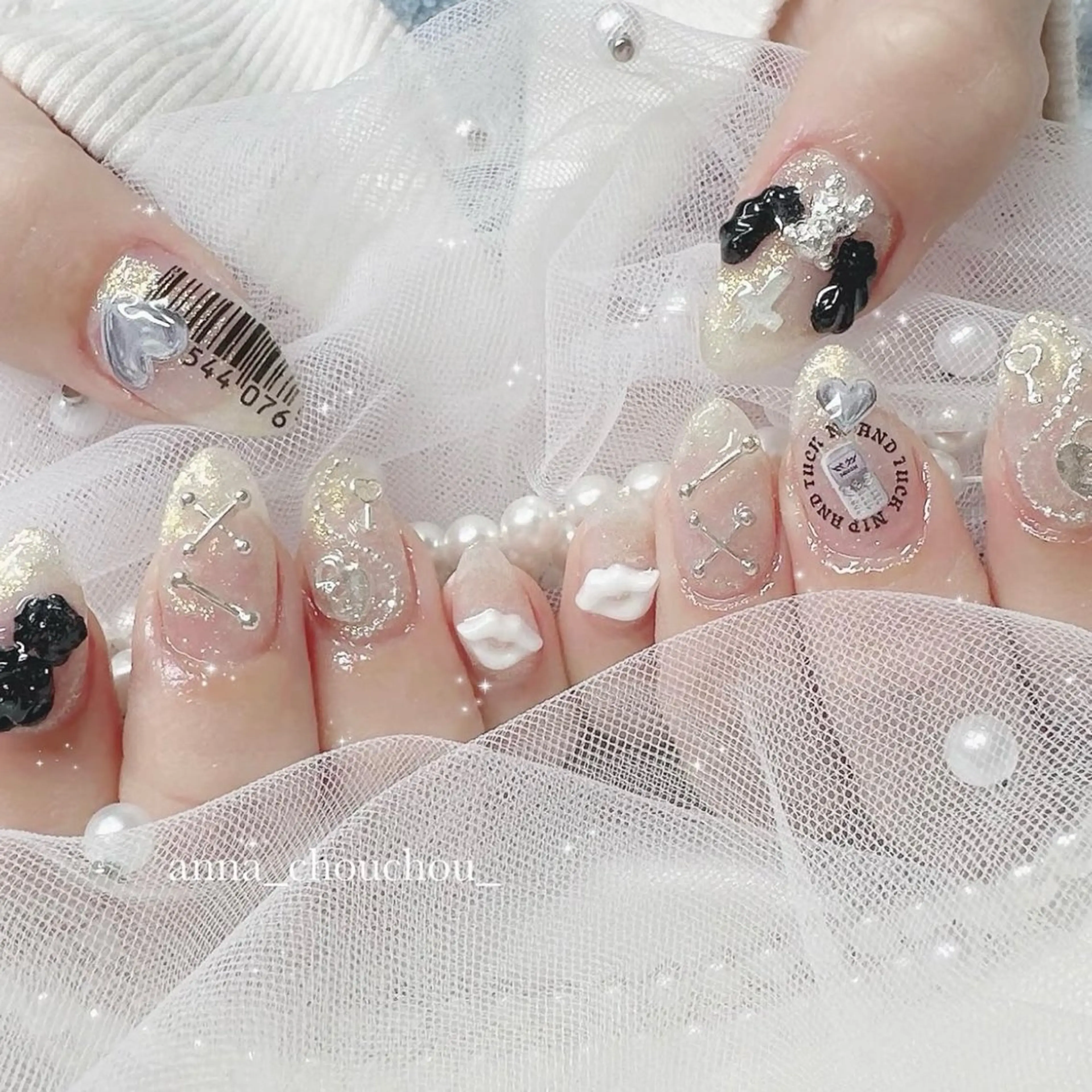 ネイル ハンドネイル Anna Sano⭐️のネイルデザイン